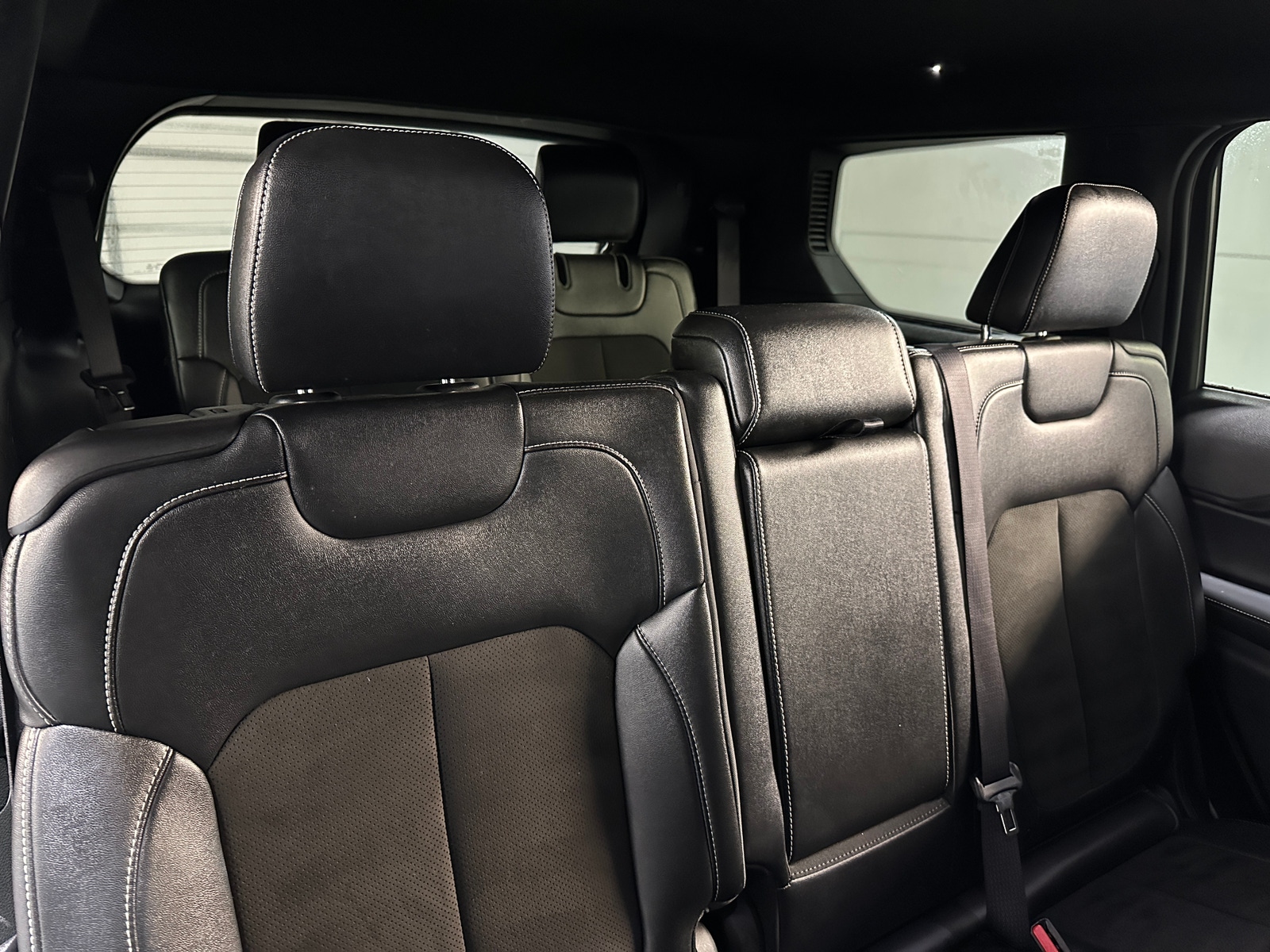 Thumbnail: 2024 Jeep Grand Cherokee L - 5