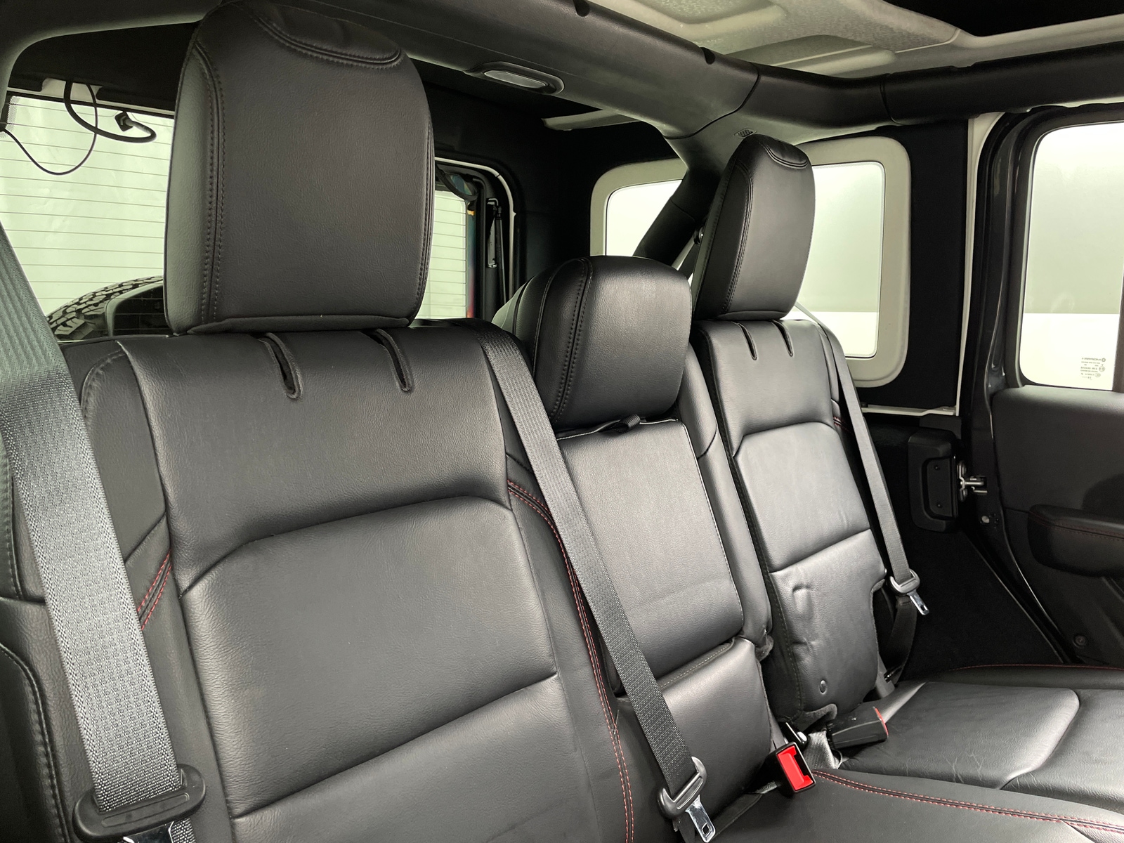 Thumbnail: 2018 Jeep Wrangler - 5