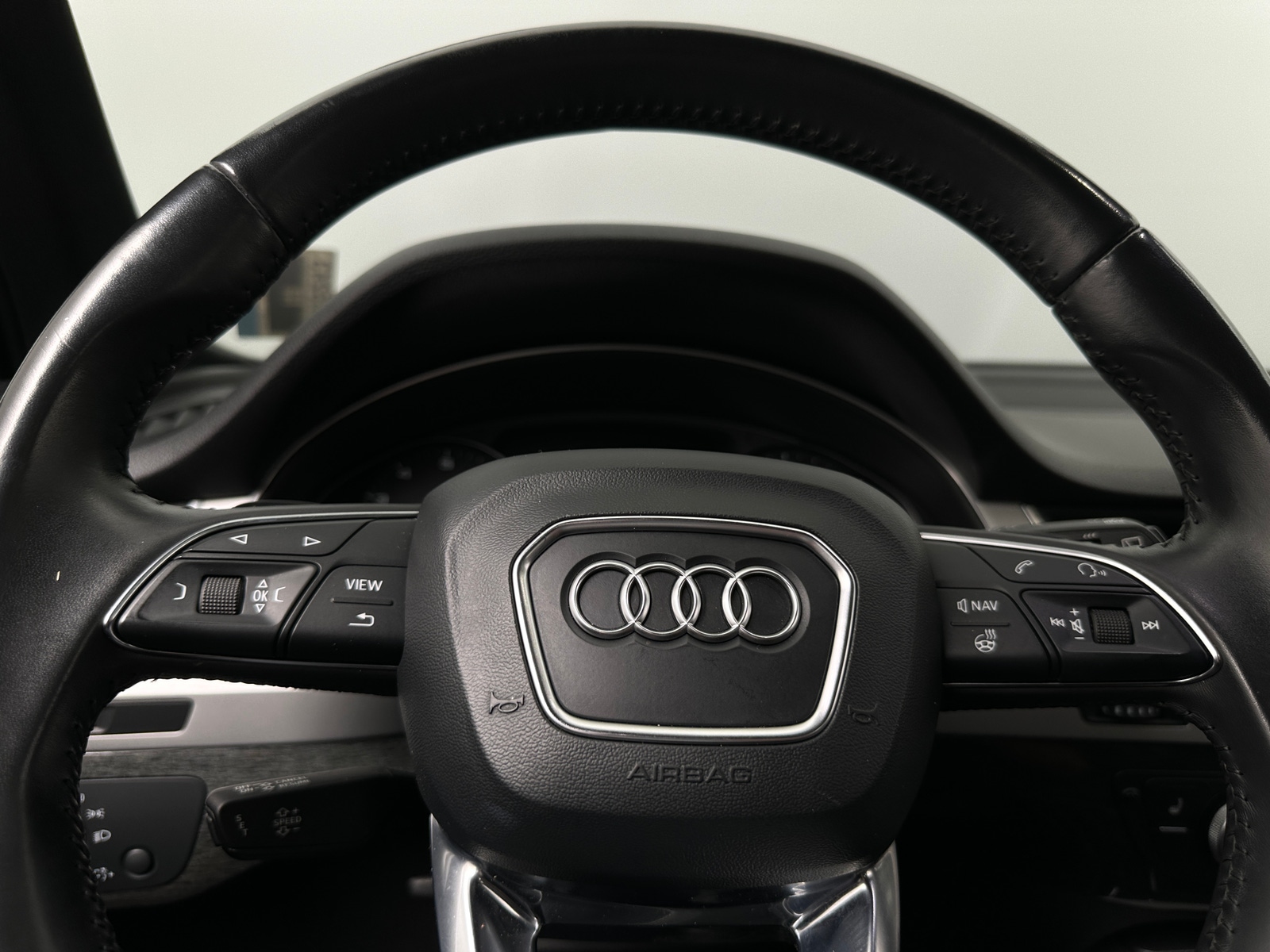 Thumbnail: 2018 Audi Q7 - 4