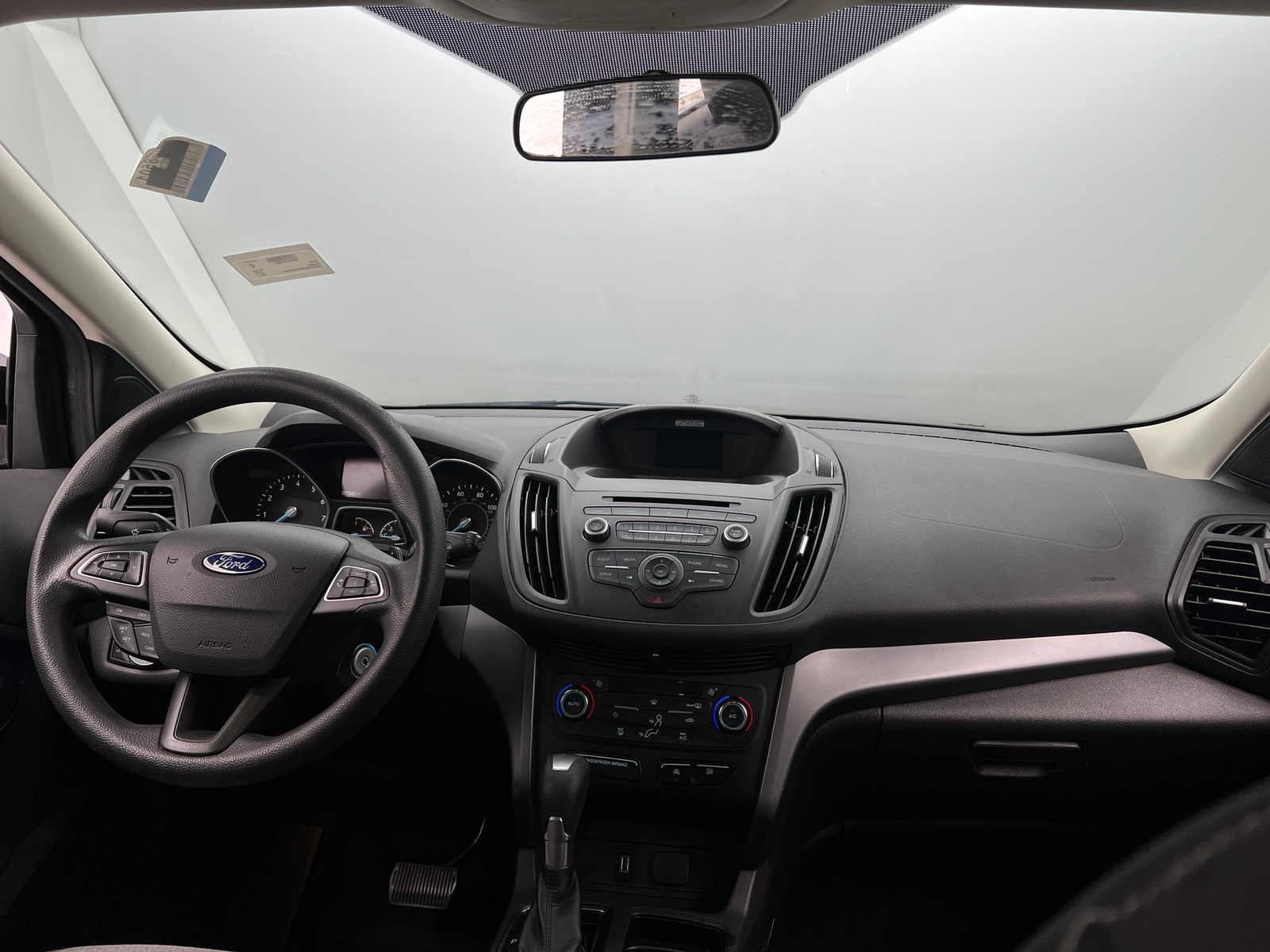 Thumbnail: 2017 Ford Escape - 3