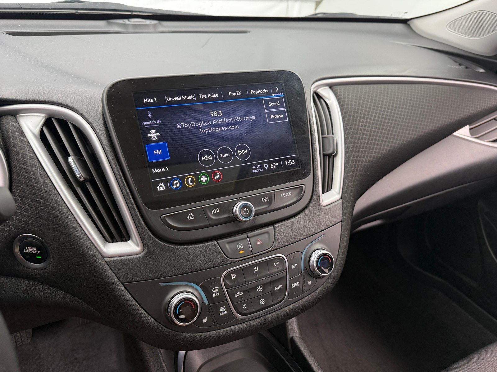 Thumbnail: 2024 Chevrolet Malibu - 4