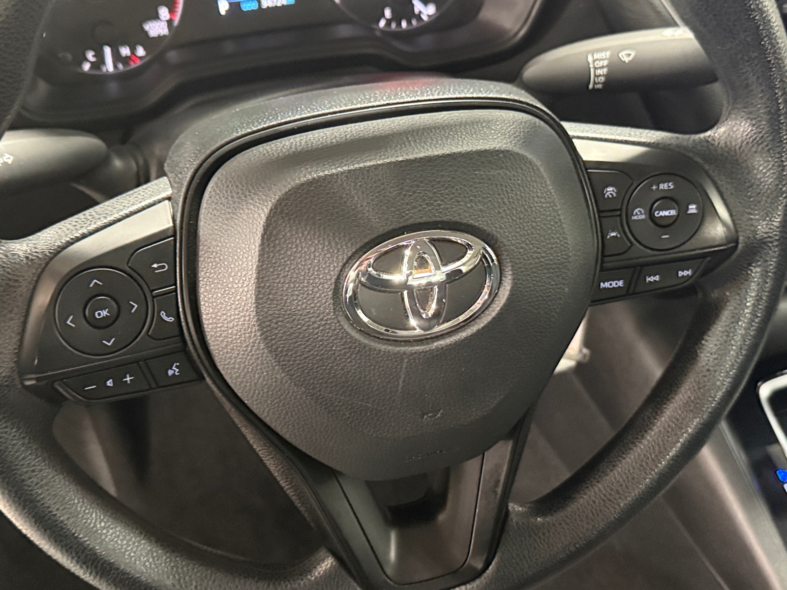 Thumbnail: 2024 Toyota Corolla - 5