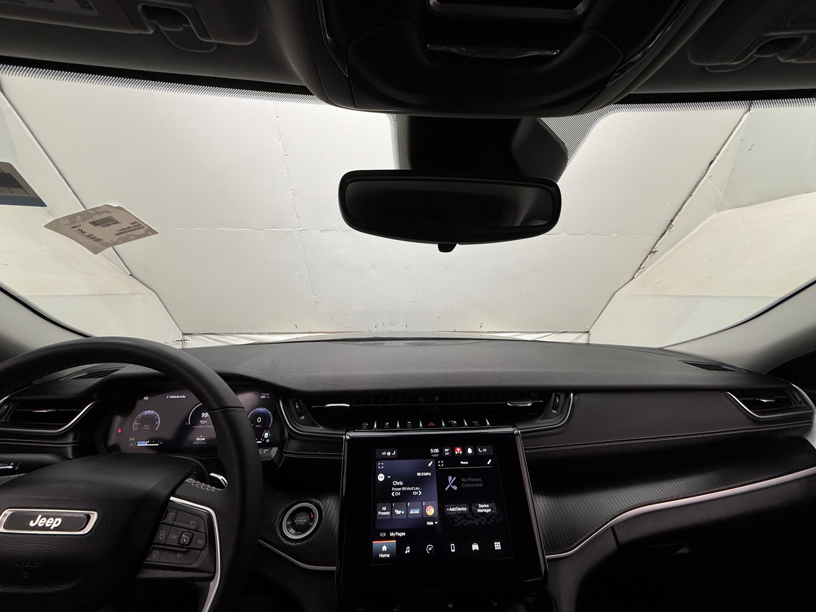 Thumbnail: 2023 Jeep Grand Cherokee L - 3