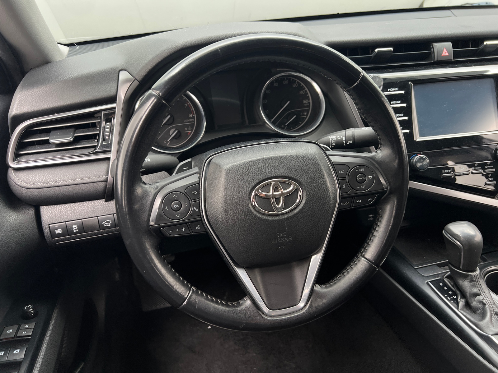 Thumbnail: 2019 Toyota Camry - 4