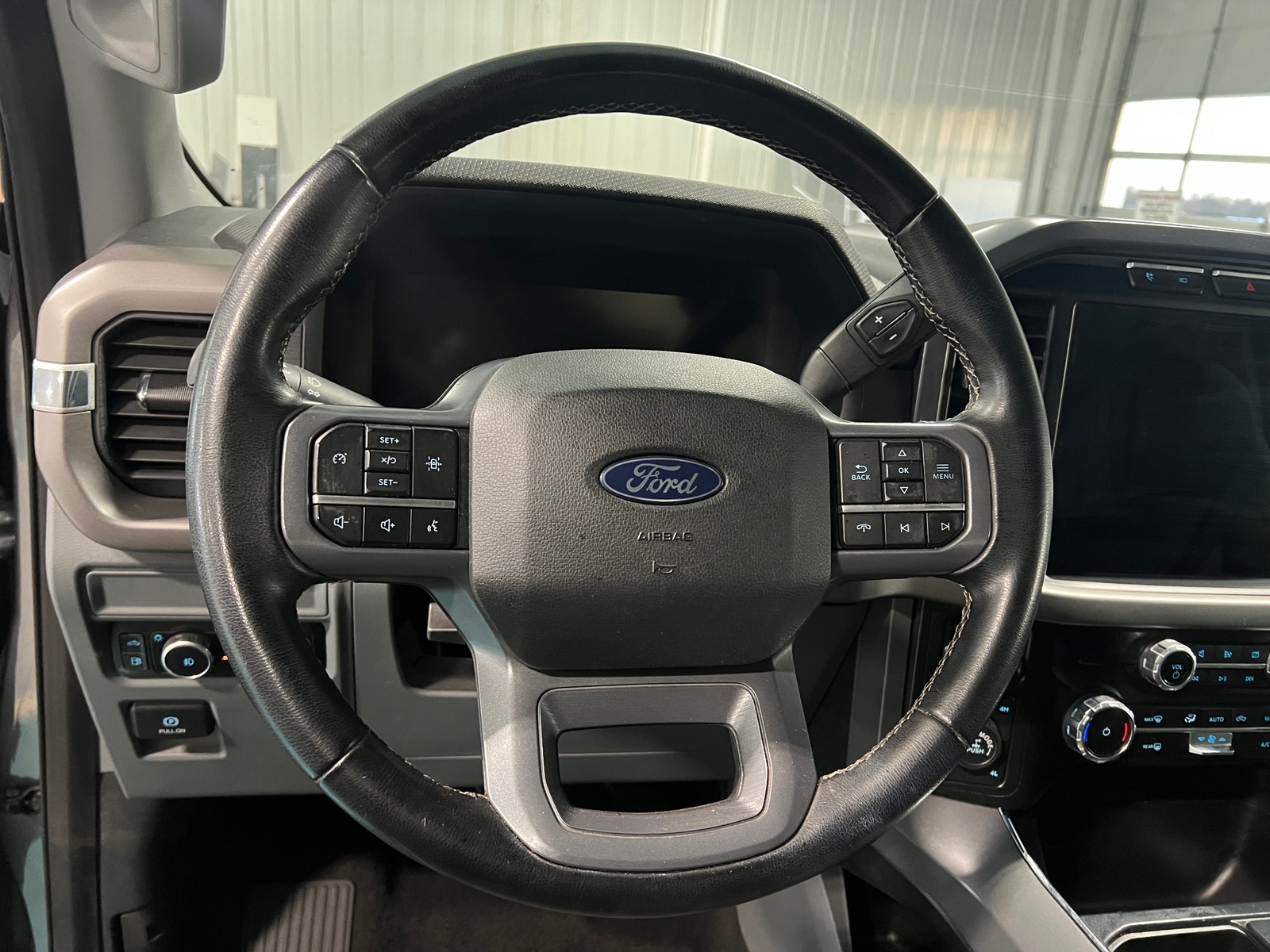 Thumbnail: 2024 Ford Econoline - 5