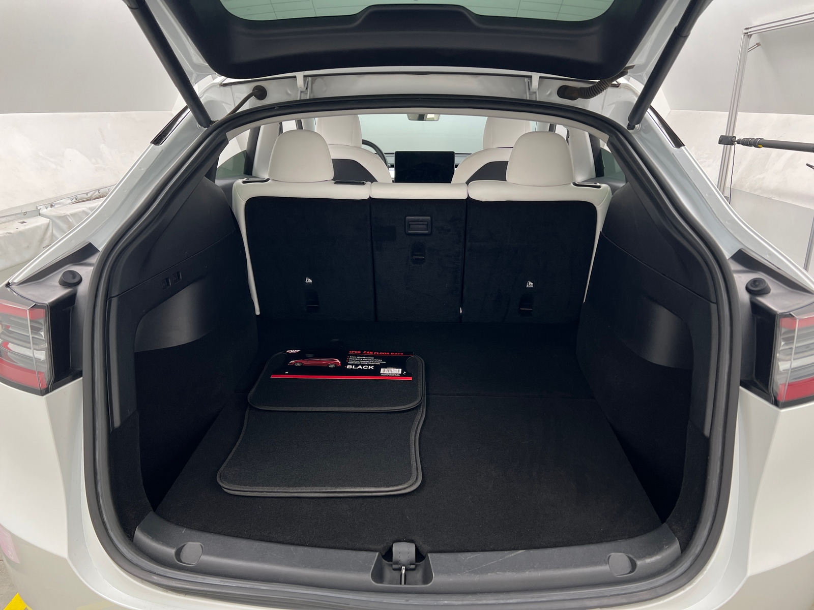 Thumbnail: 2022 Tesla Model Y - 6