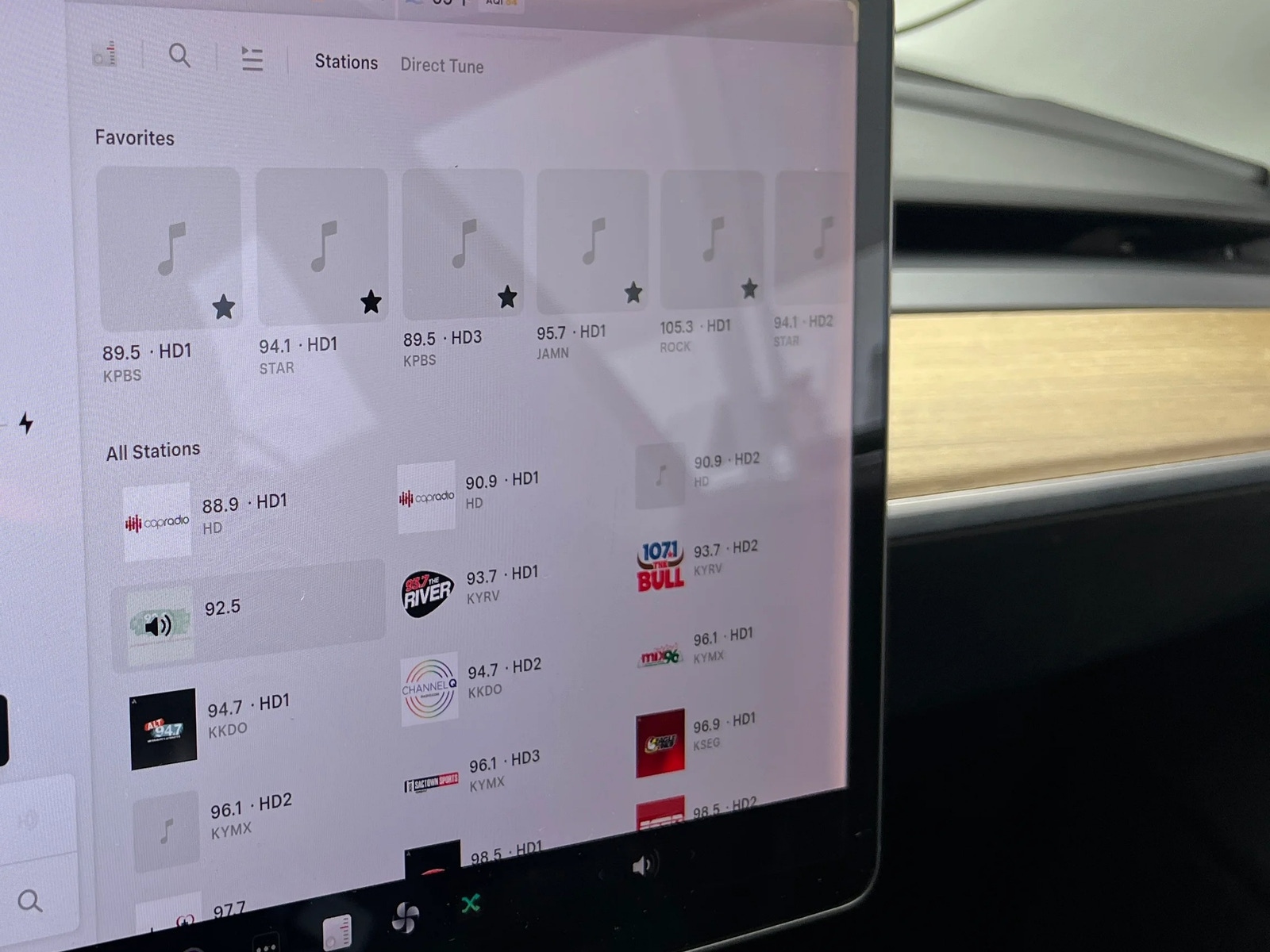 Thumbnail: 2019 Tesla Model 3 - 3