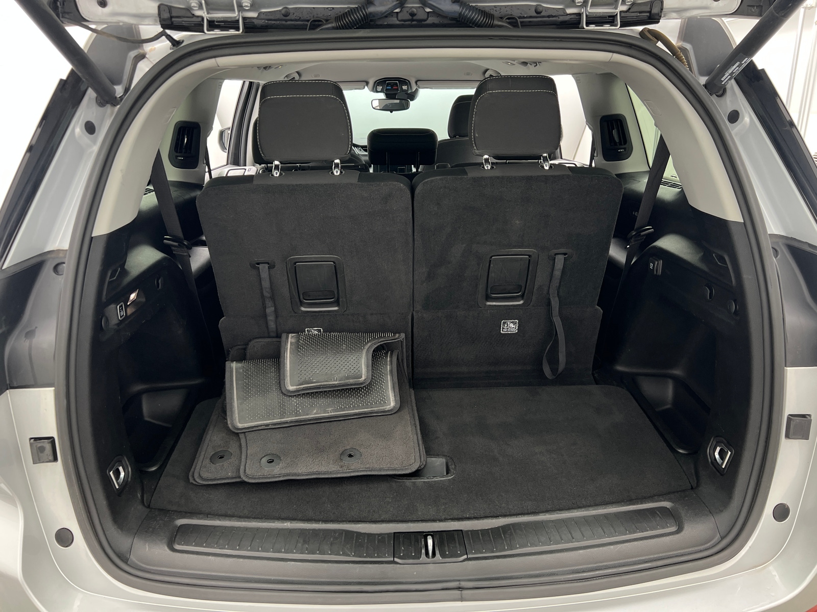 Thumbnail: 2023 Jeep Grand Cherokee L - 7