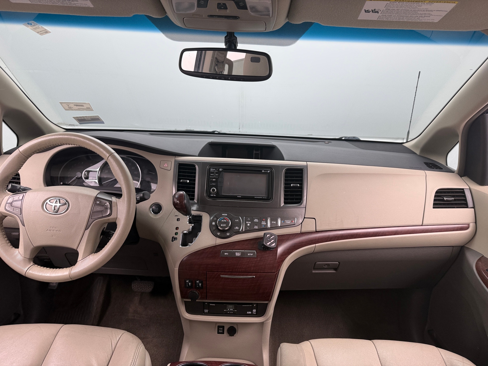 Thumbnail: 2013 Toyota Sienna - 2