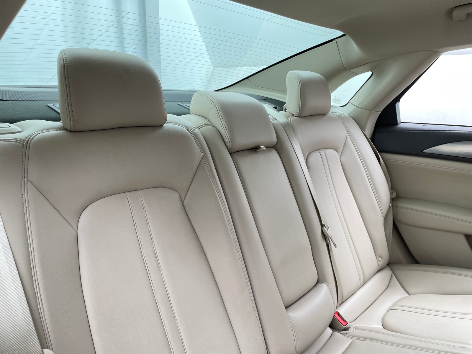 Thumbnail: 2017 Lincoln MKZ - 5