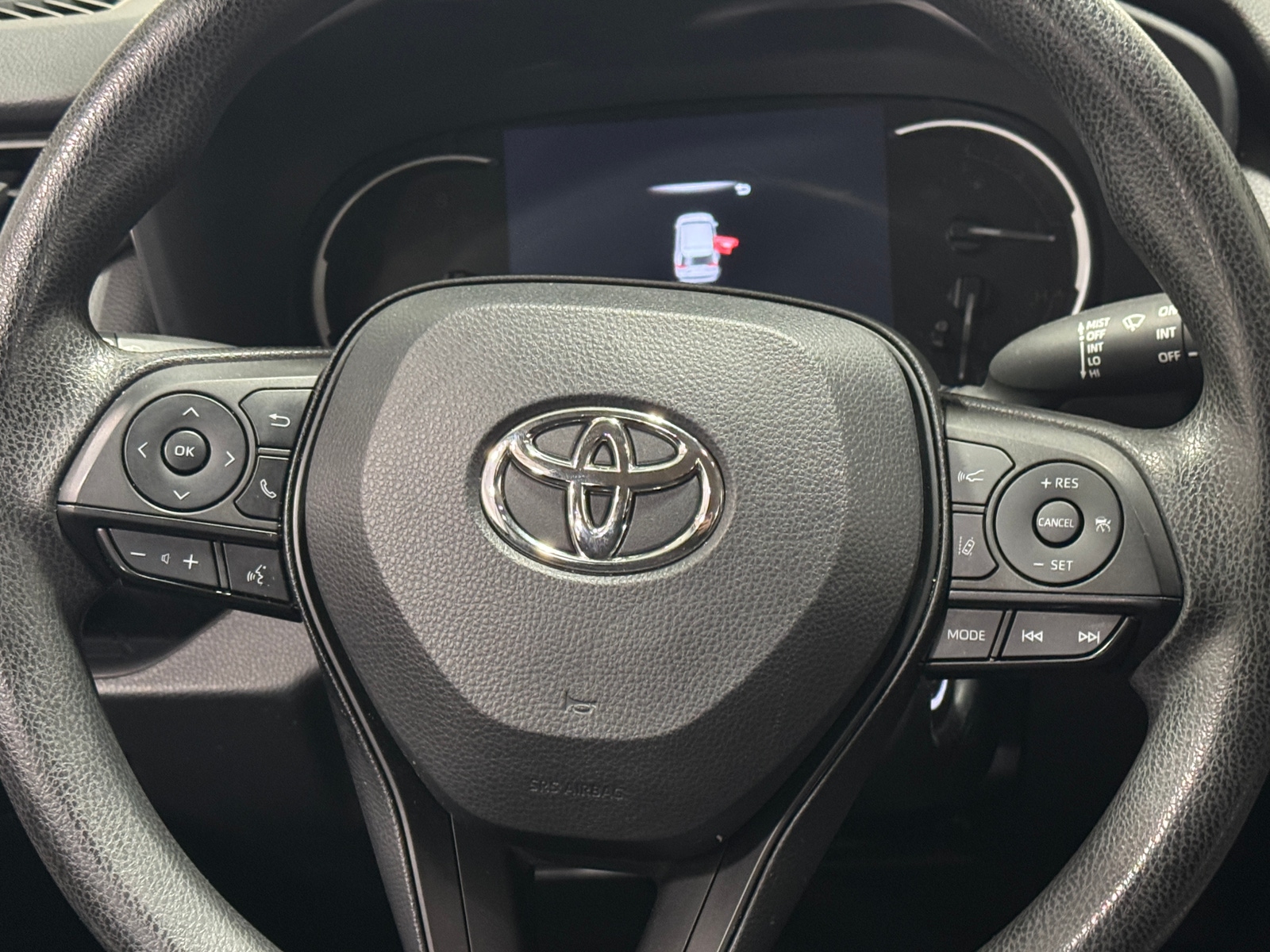 Thumbnail: 2023 Toyota RAV4 - 5