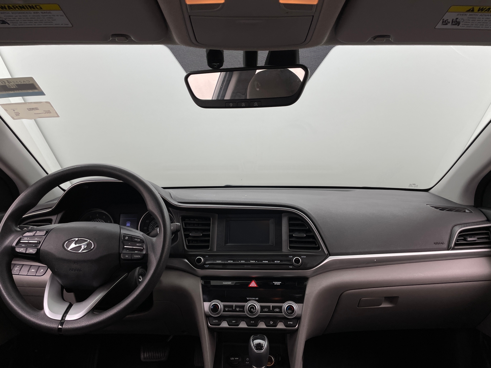 Thumbnail: 2020 Hyundai Elantra - 3