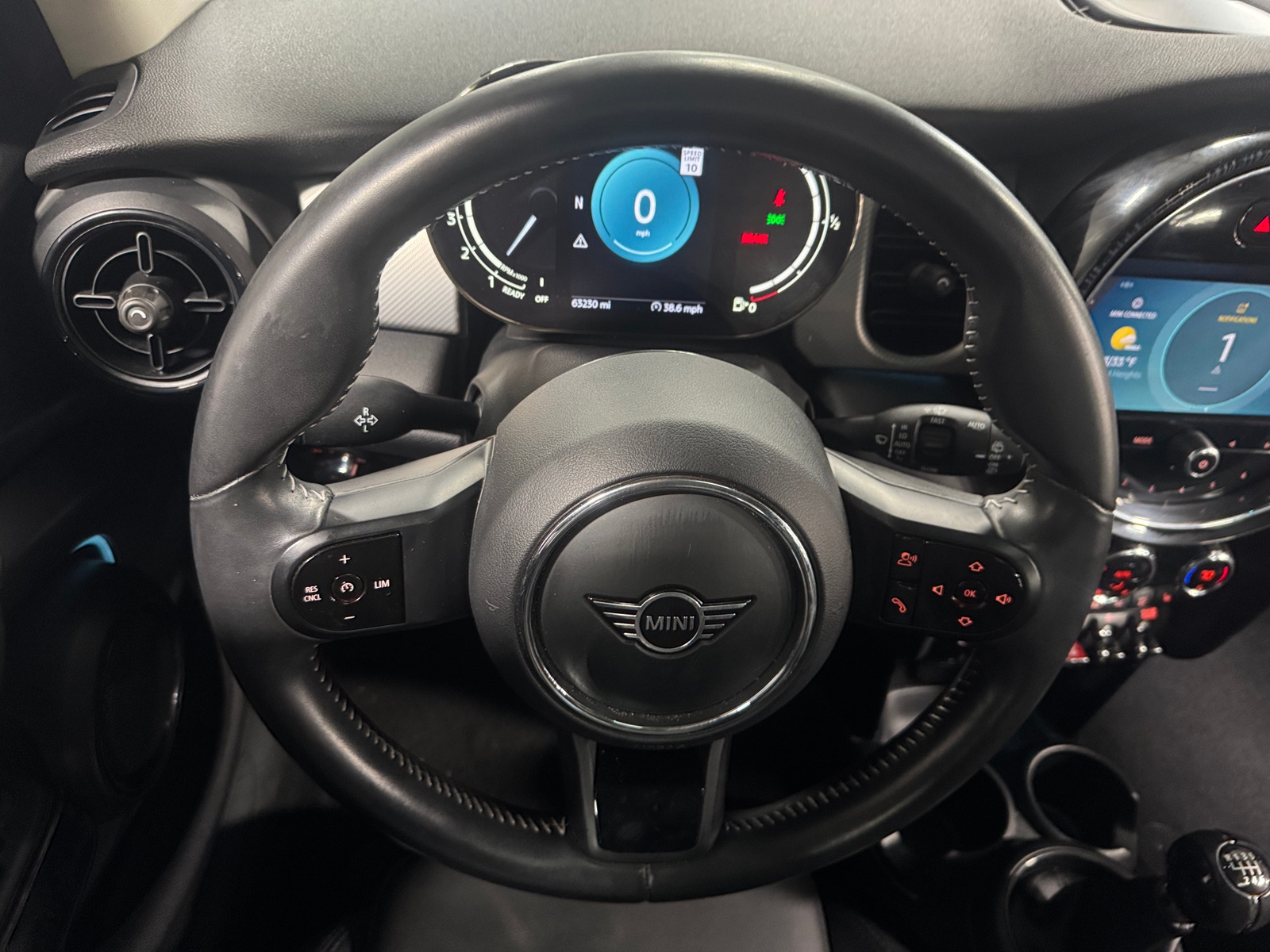 Thumbnail: 2022 MINI Cooper Hardtop - 4