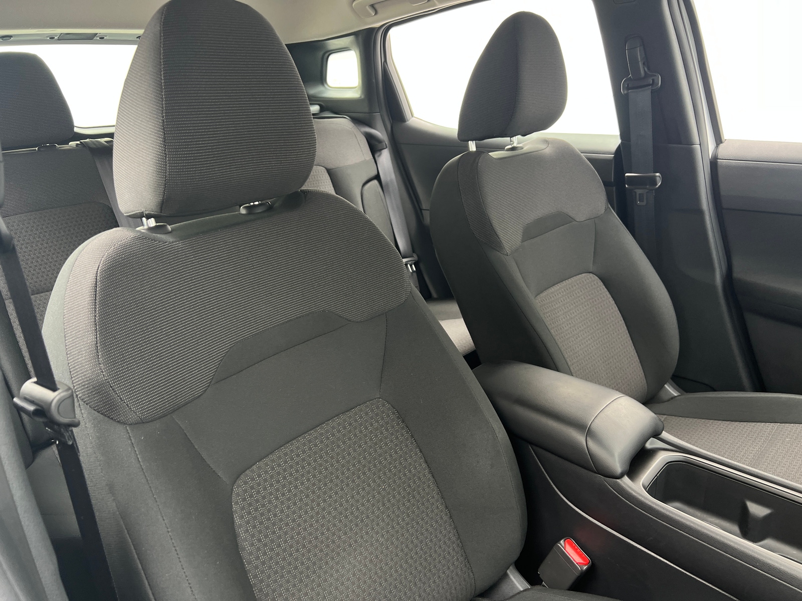 Thumbnail: 2025 Nissan Kicks - 2