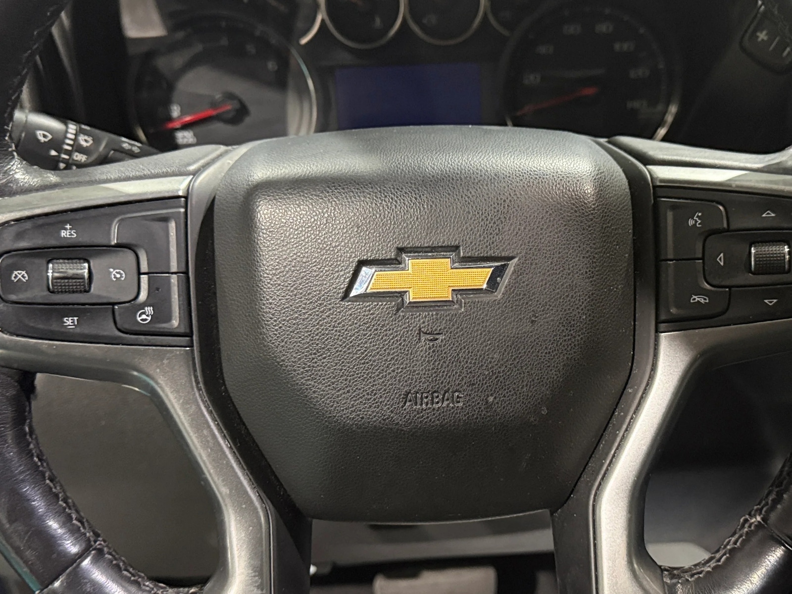 Thumbnail: 2019 Chevrolet Silverado 1500 - 5