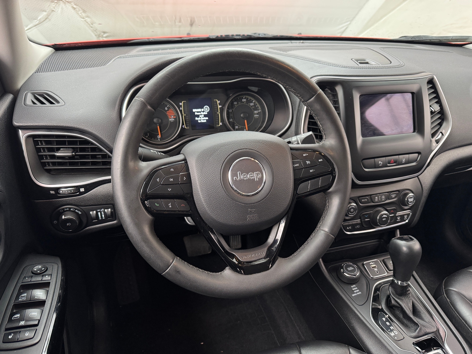 Thumbnail: 2021 Jeep Cherokee - 5