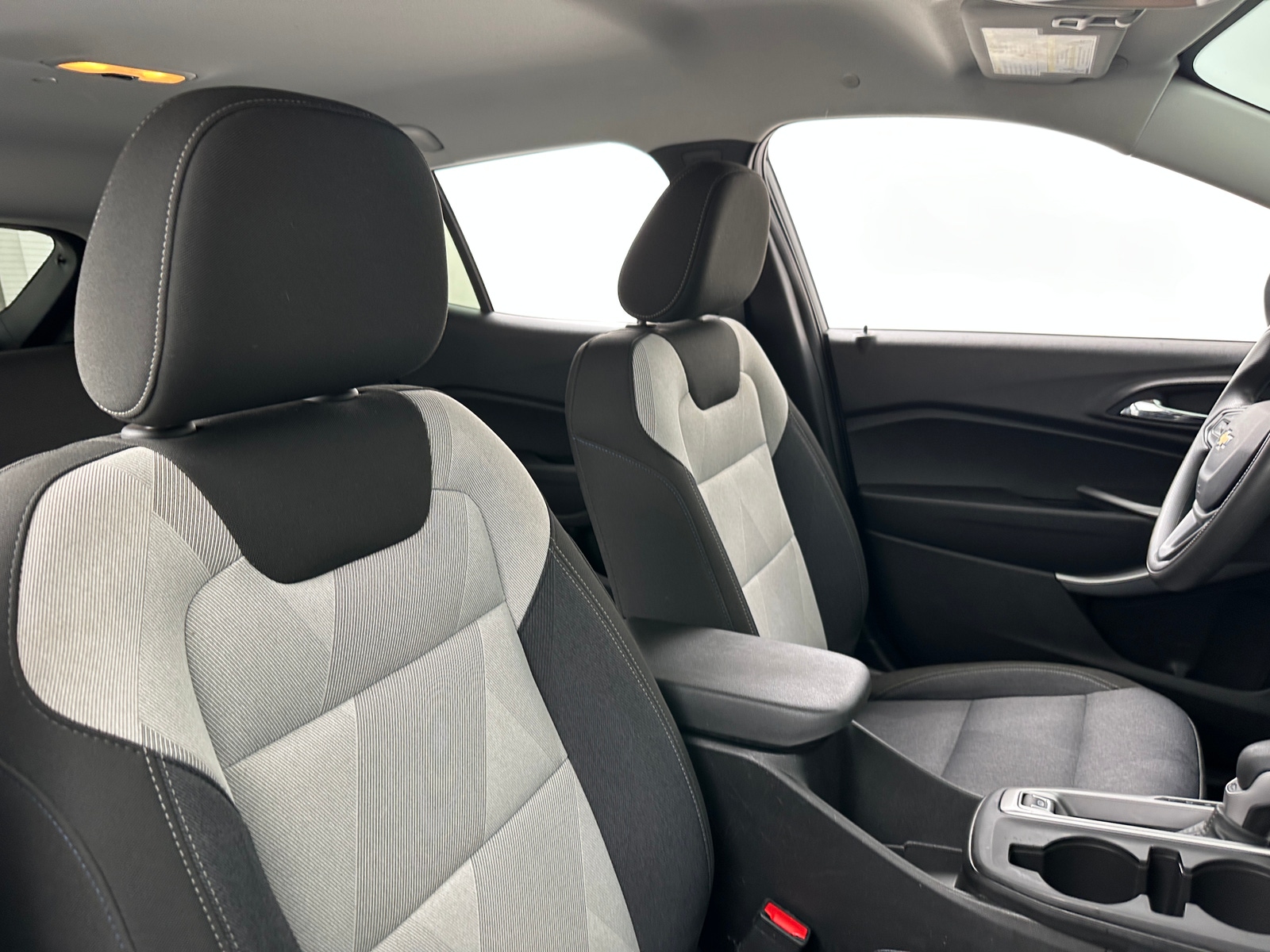 Thumbnail: 2025 Chevrolet Trax - 2