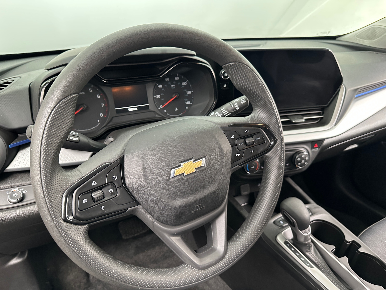 Thumbnail: 2025 Chevrolet Trax - 5