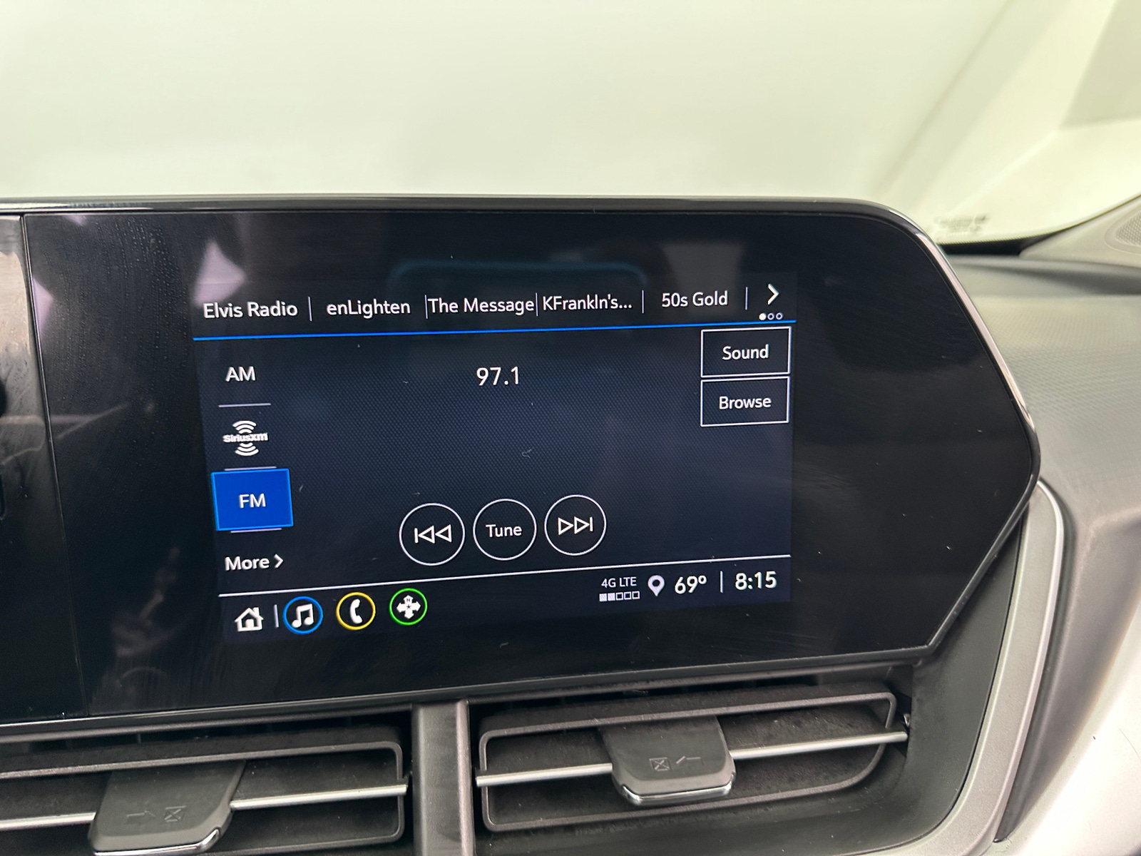 Thumbnail: 2025 Chevrolet Trax - 4