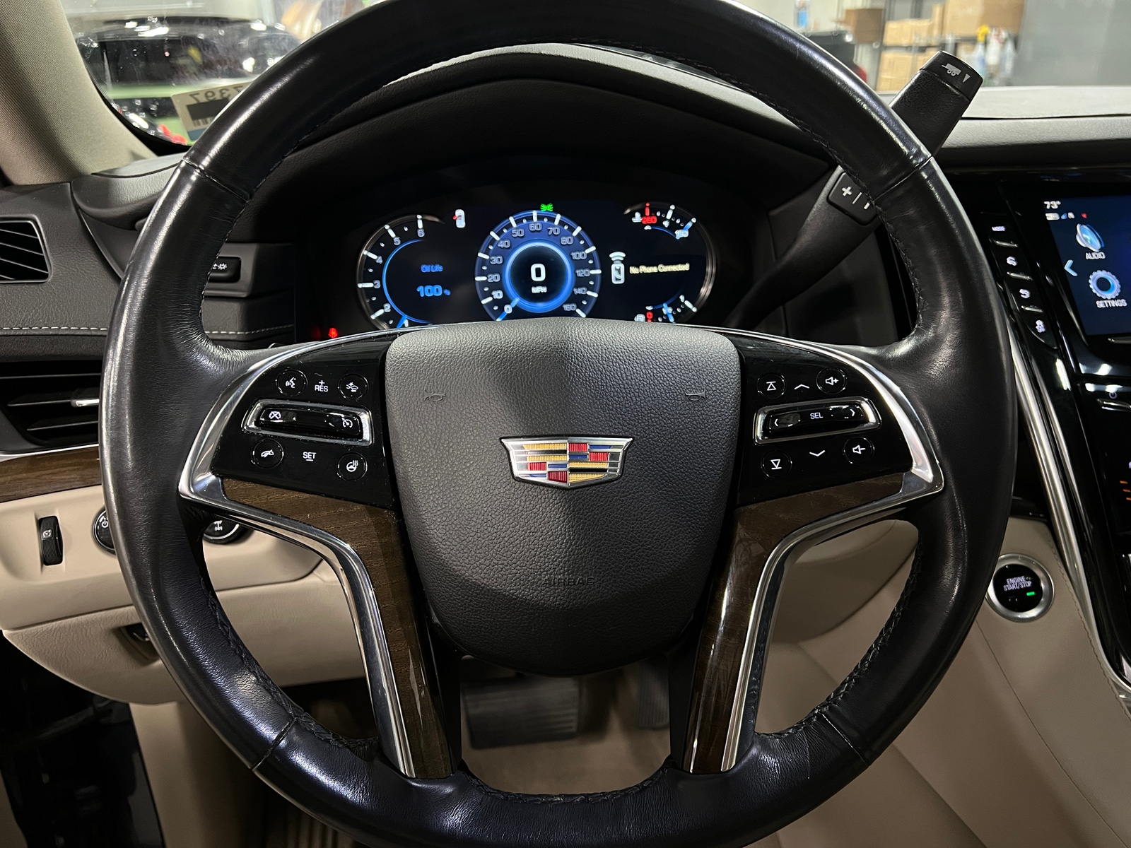 Thumbnail: 2020 Cadillac Escalade - 4