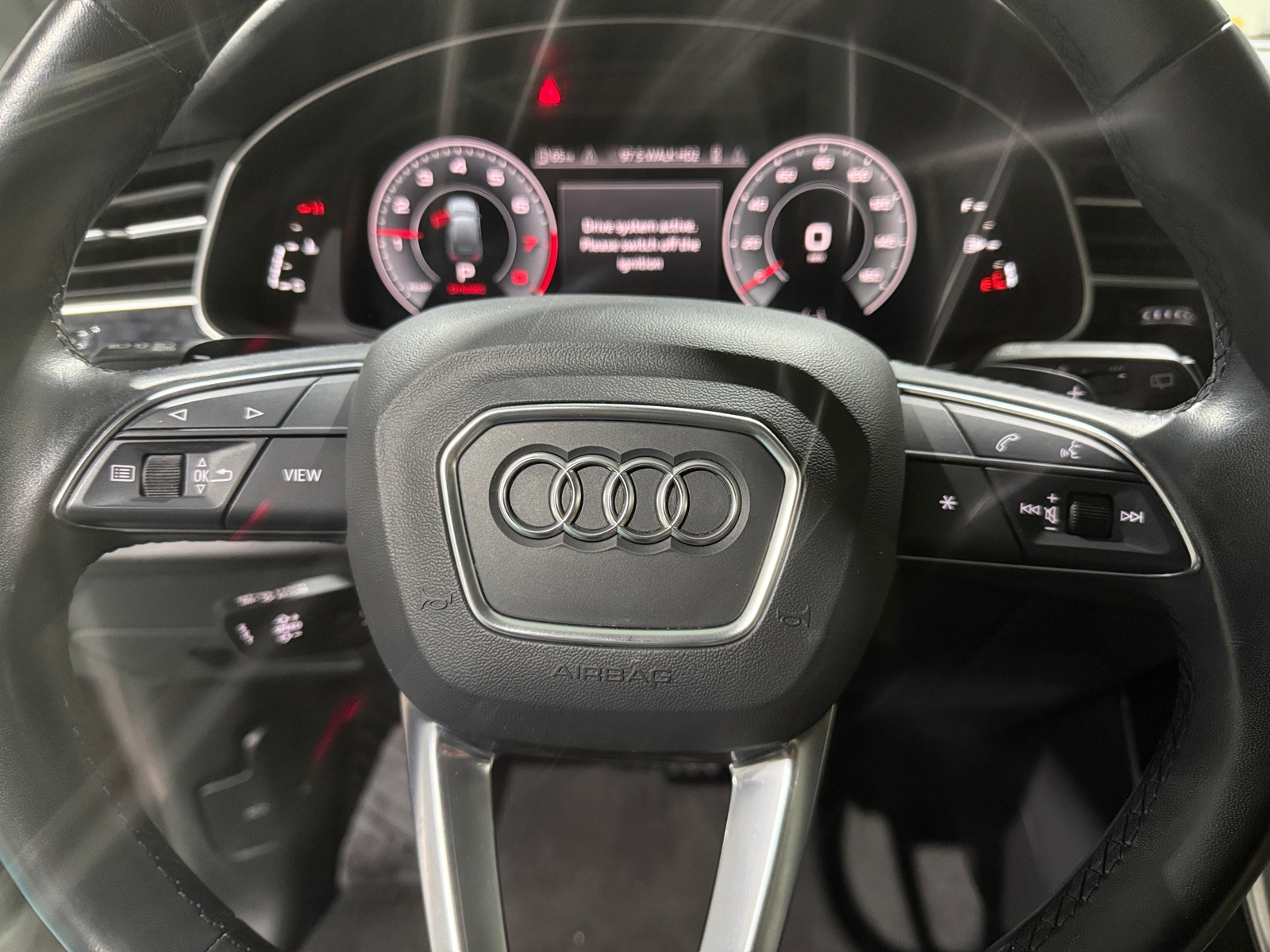 Thumbnail: 2023 Audi Q7 - 4