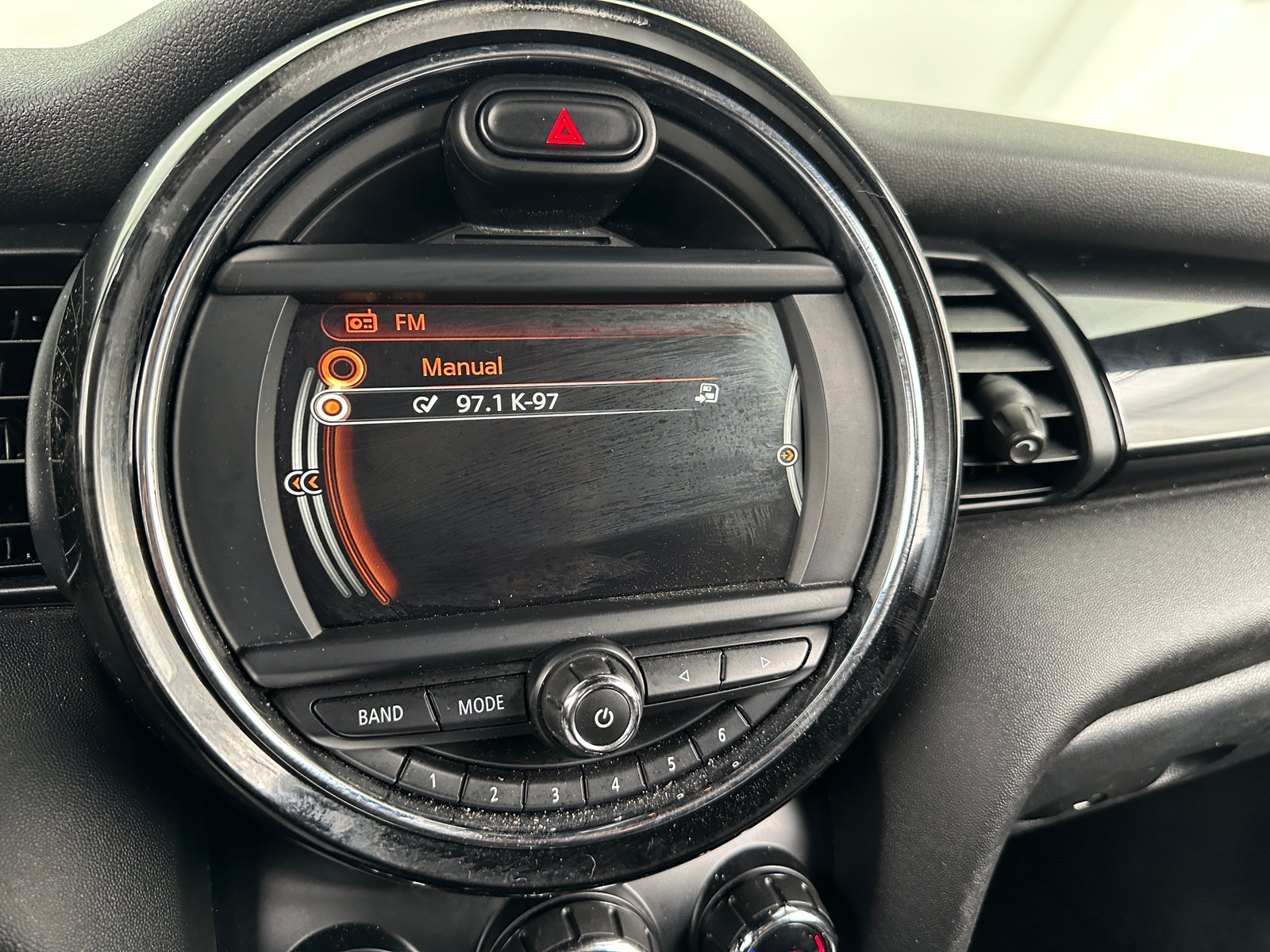 Thumbnail: 2017 MINI Cooper Convertible - 4