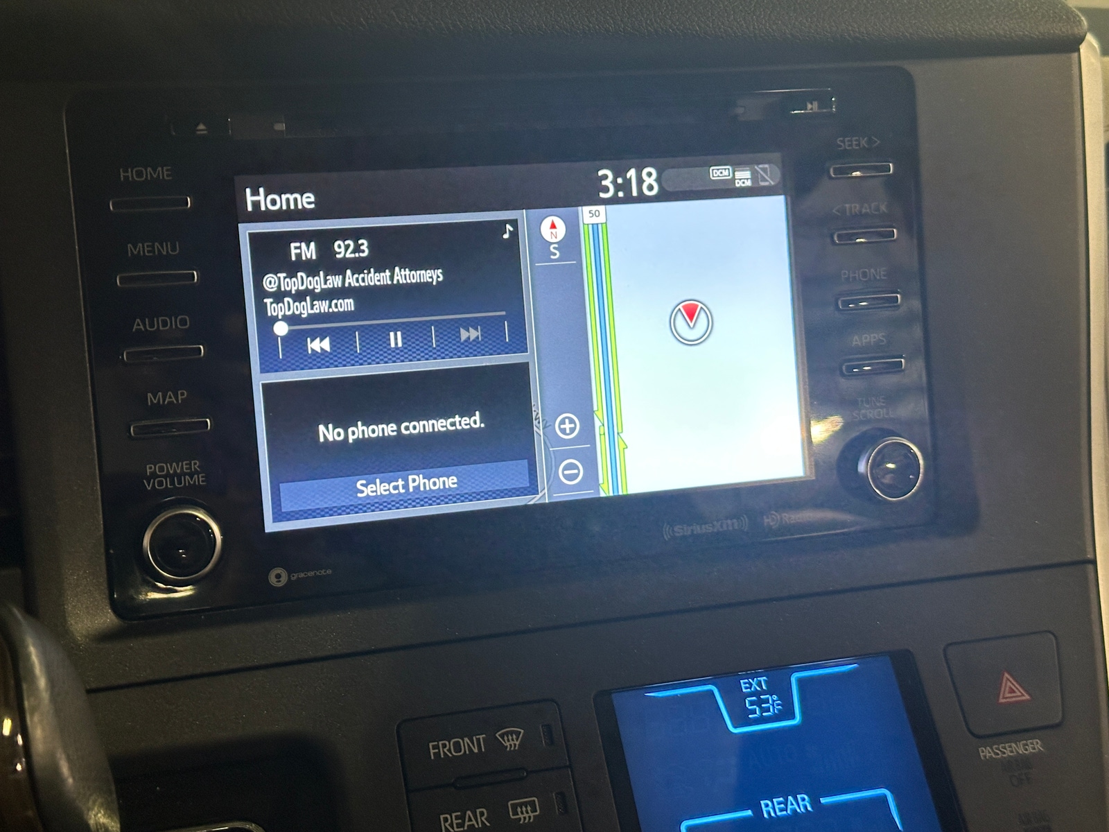 Thumbnail: 2020 Toyota Sienna - 3