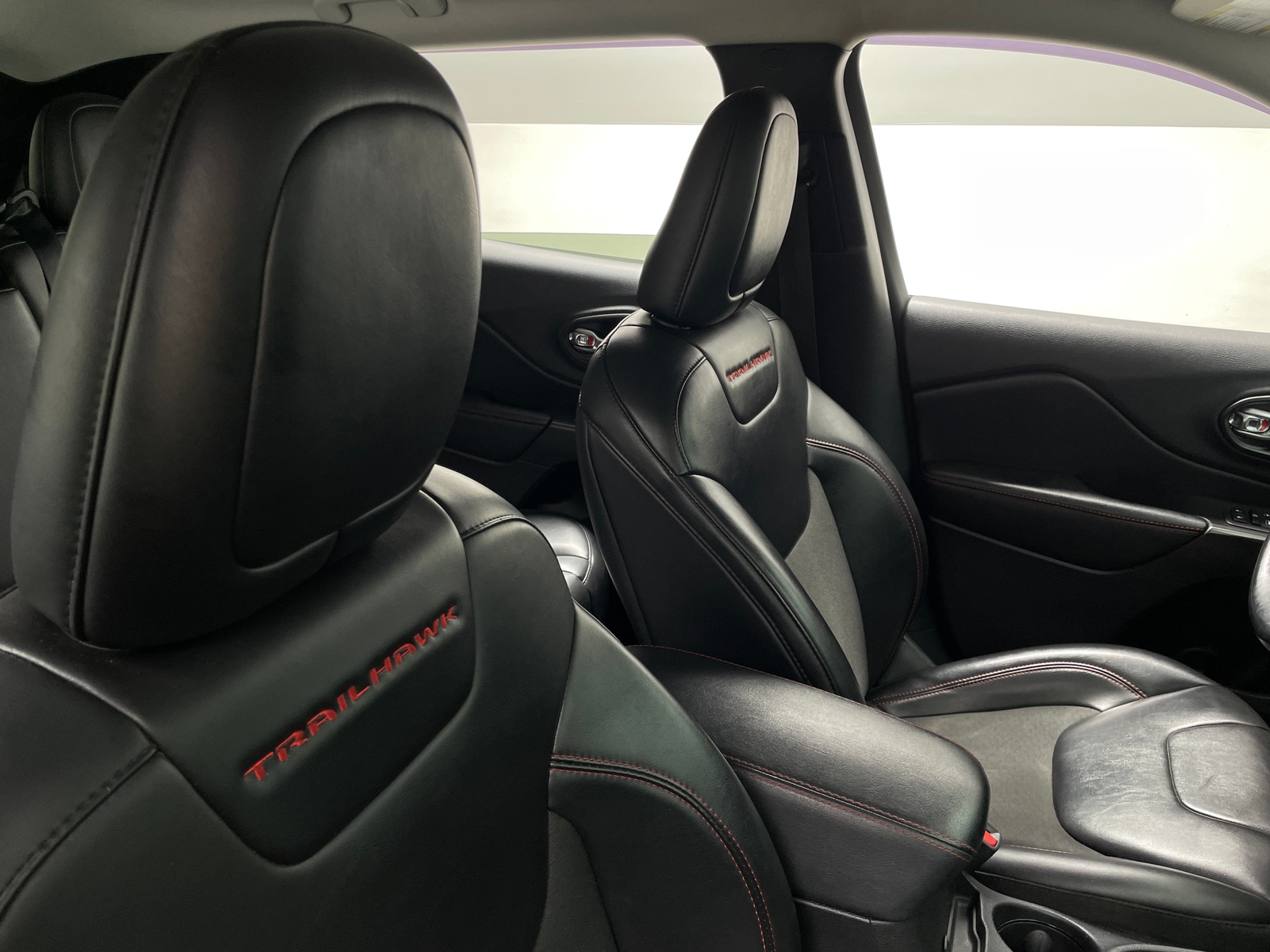 Thumbnail: 2020 Jeep Cherokee - 2