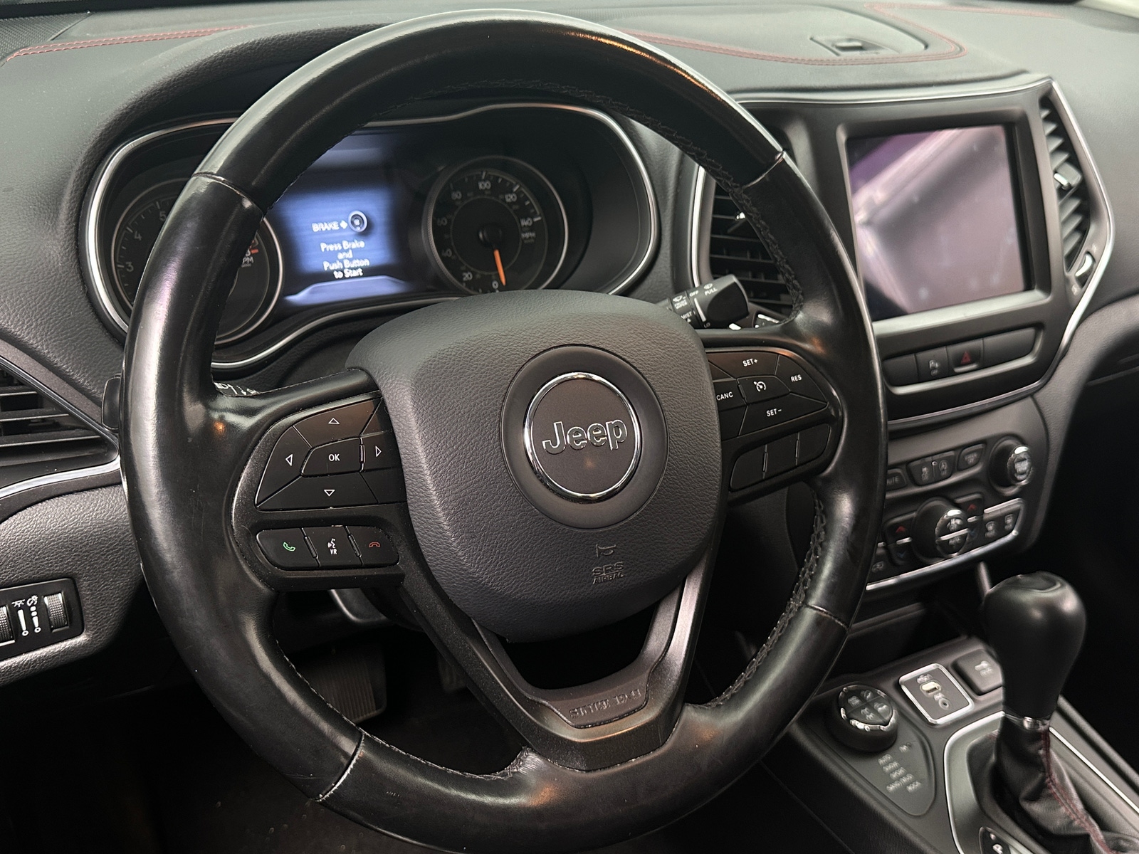 Thumbnail: 2020 Jeep Cherokee - 5