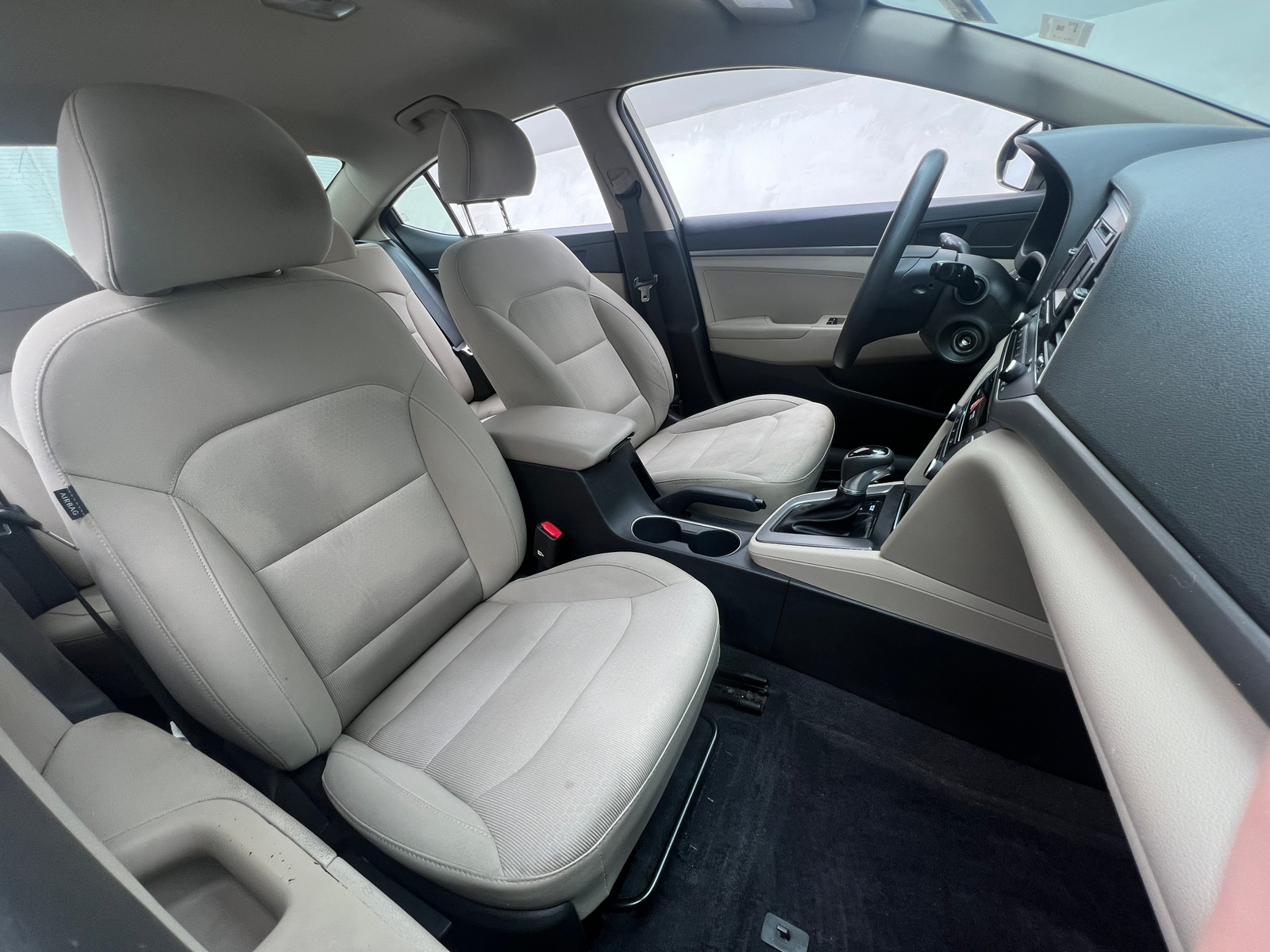 Thumbnail: 2017 Hyundai Elantra - 2