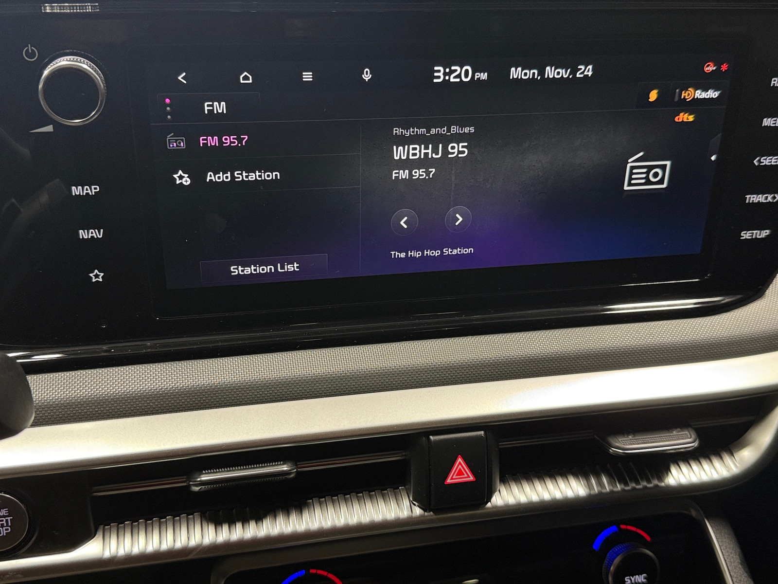 Thumbnail: 2024 Kia K5 - 4