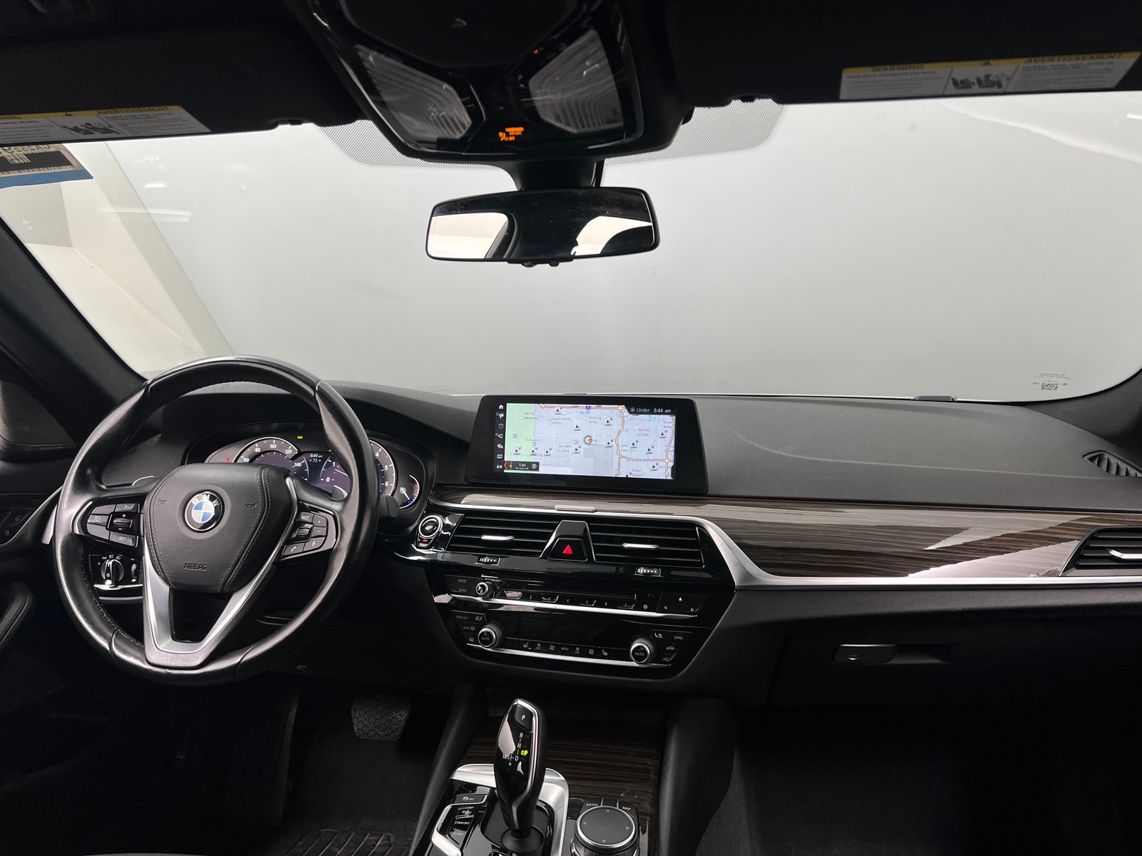 Thumbnail: 2017 BMW 5 Series - 2