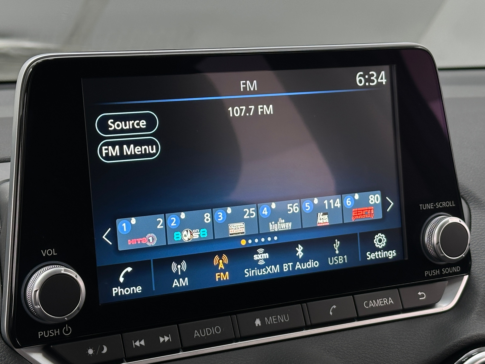 Thumbnail: 2025 Nissan Sentra - 4