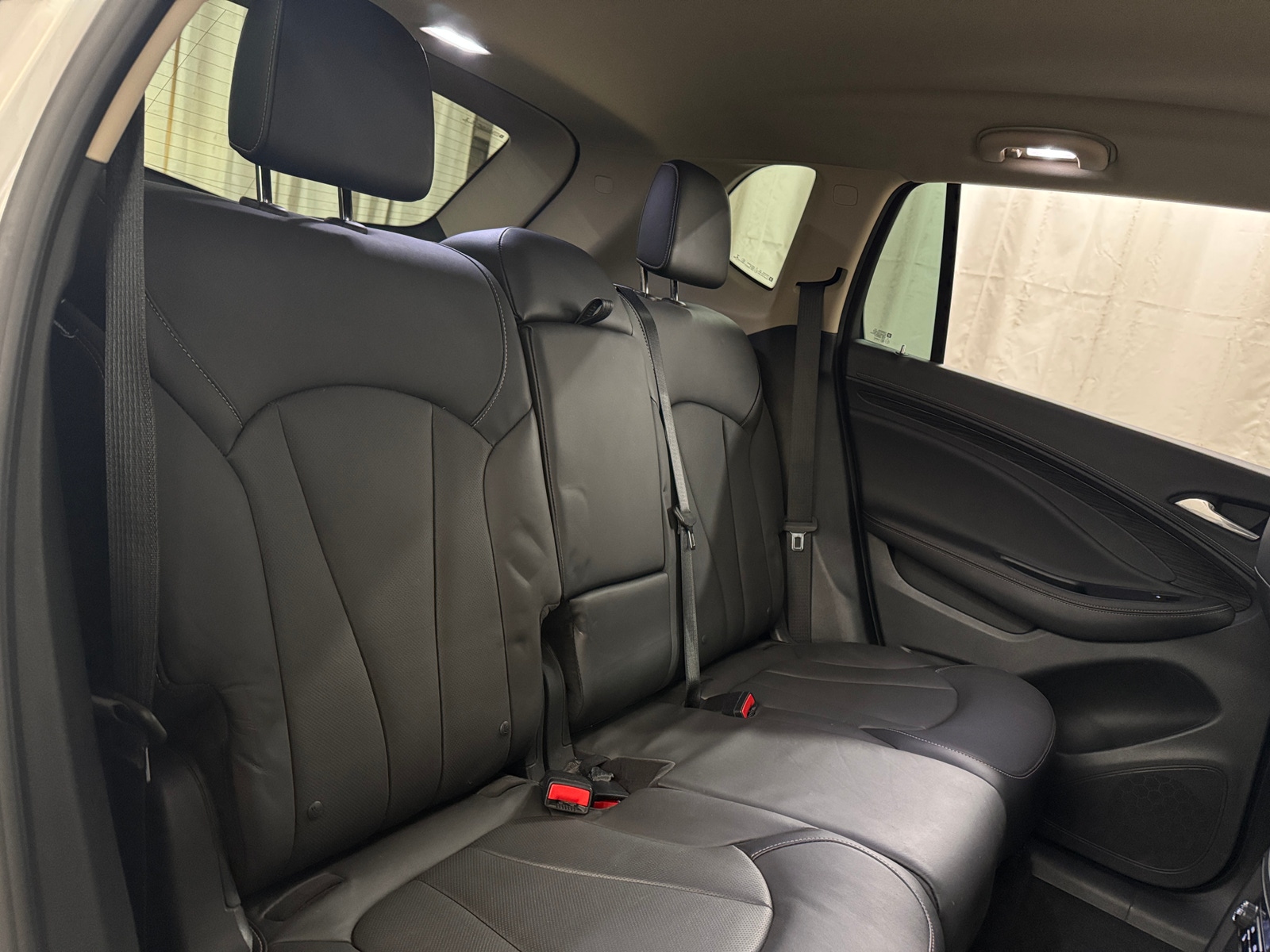 Thumbnail: 2017 Buick Envision - 5