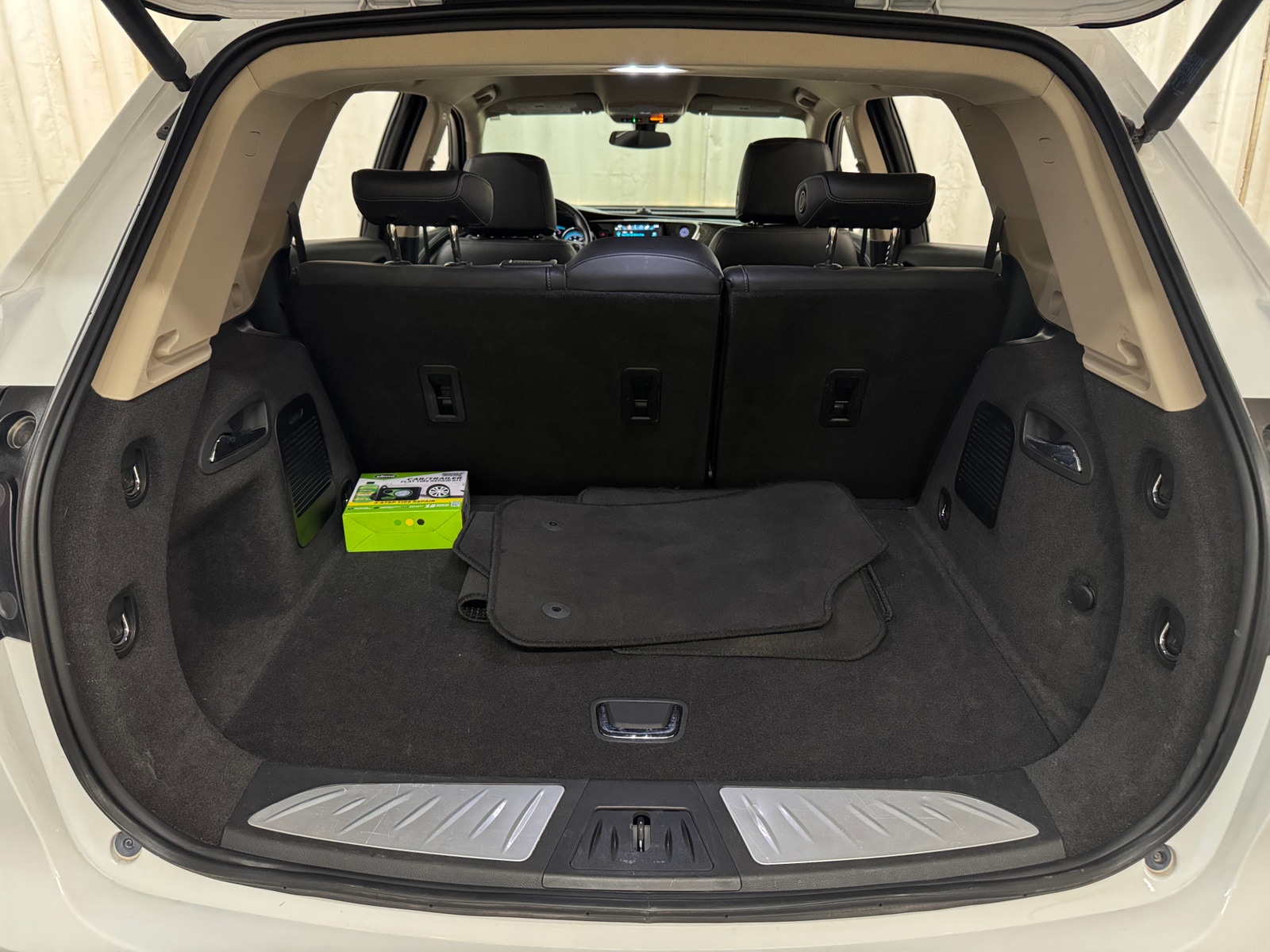 Thumbnail: 2017 Buick Envision - 6