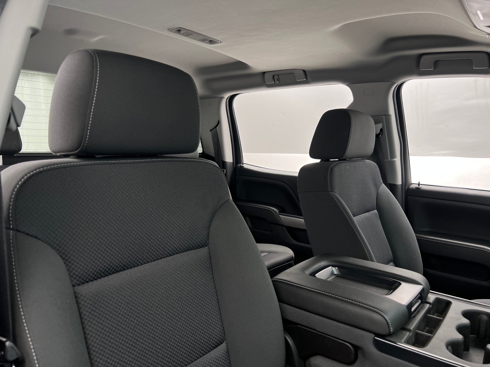 Thumbnail: 2018 Chevrolet Silverado 1500 - 2