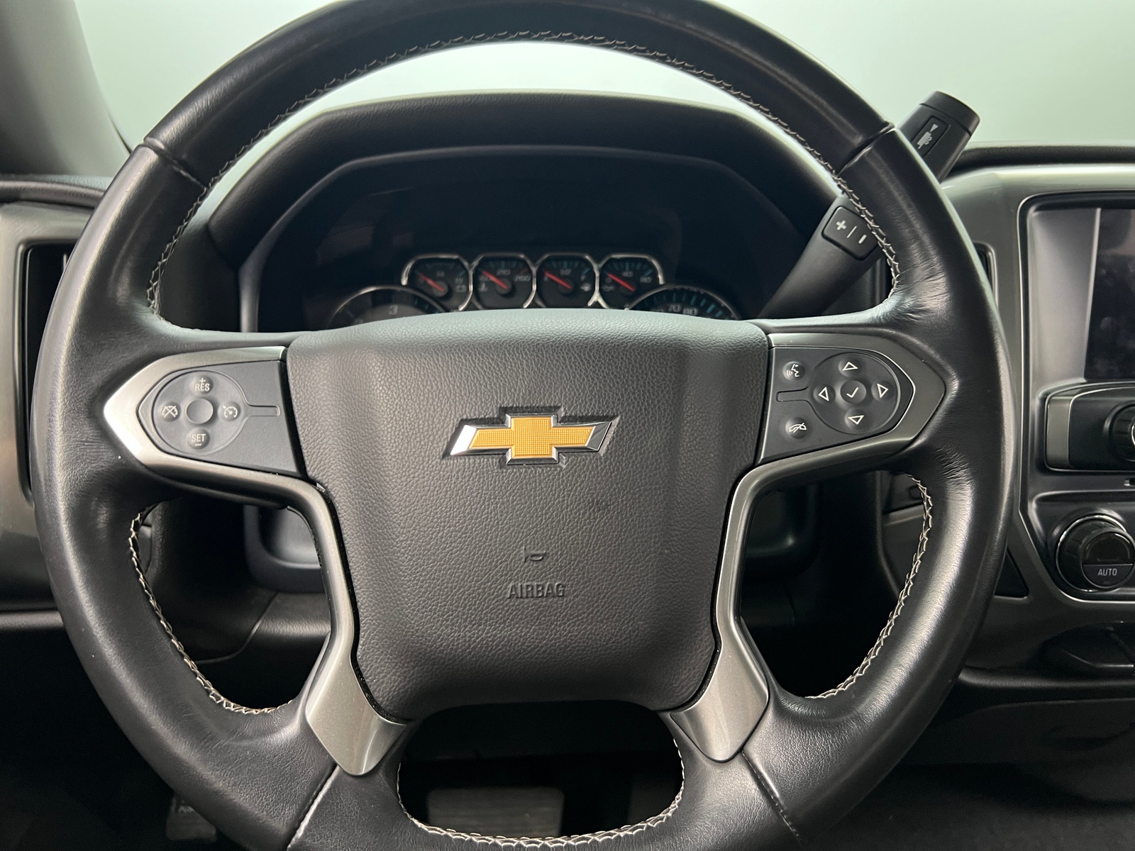 Thumbnail: 2018 Chevrolet Silverado 1500 - 5