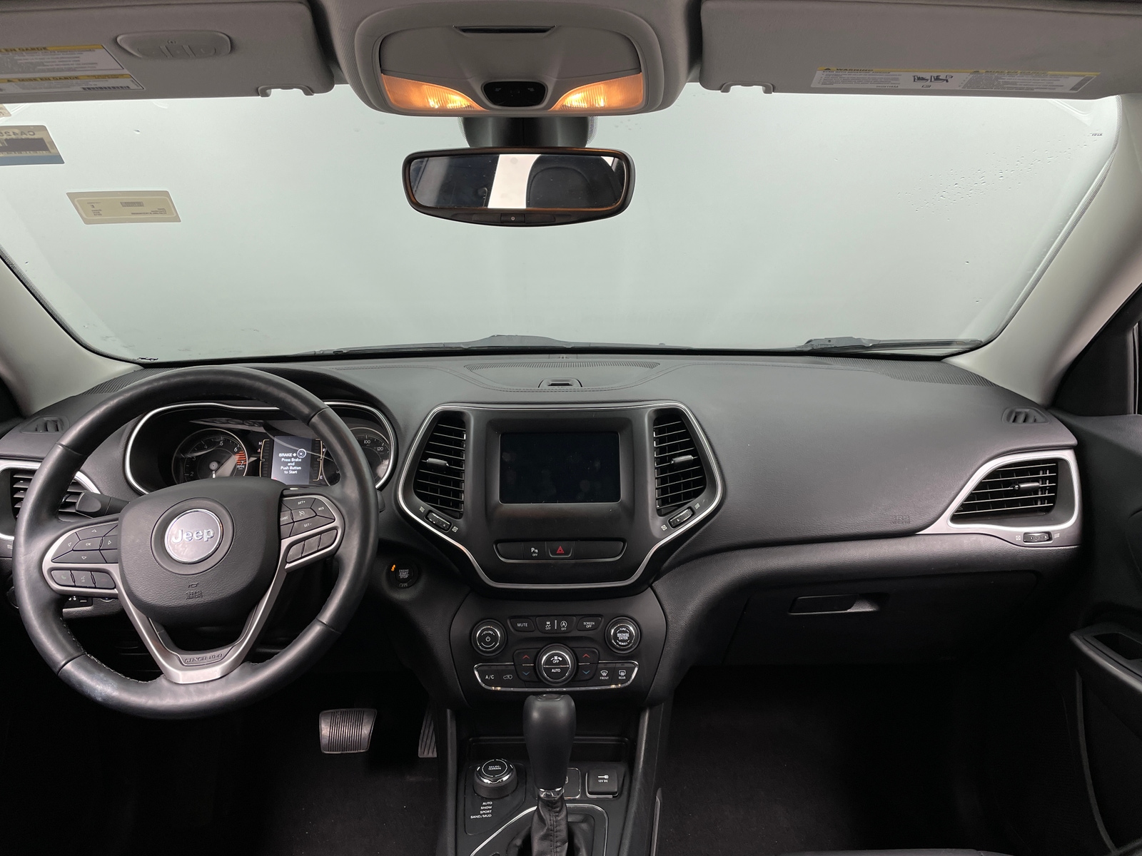 Thumbnail: 2019 Jeep Cherokee - 2