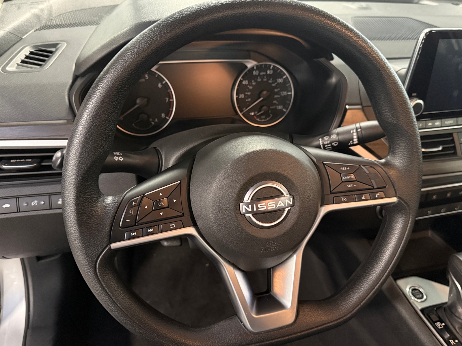 Thumbnail: 2024 Nissan Altima - 5