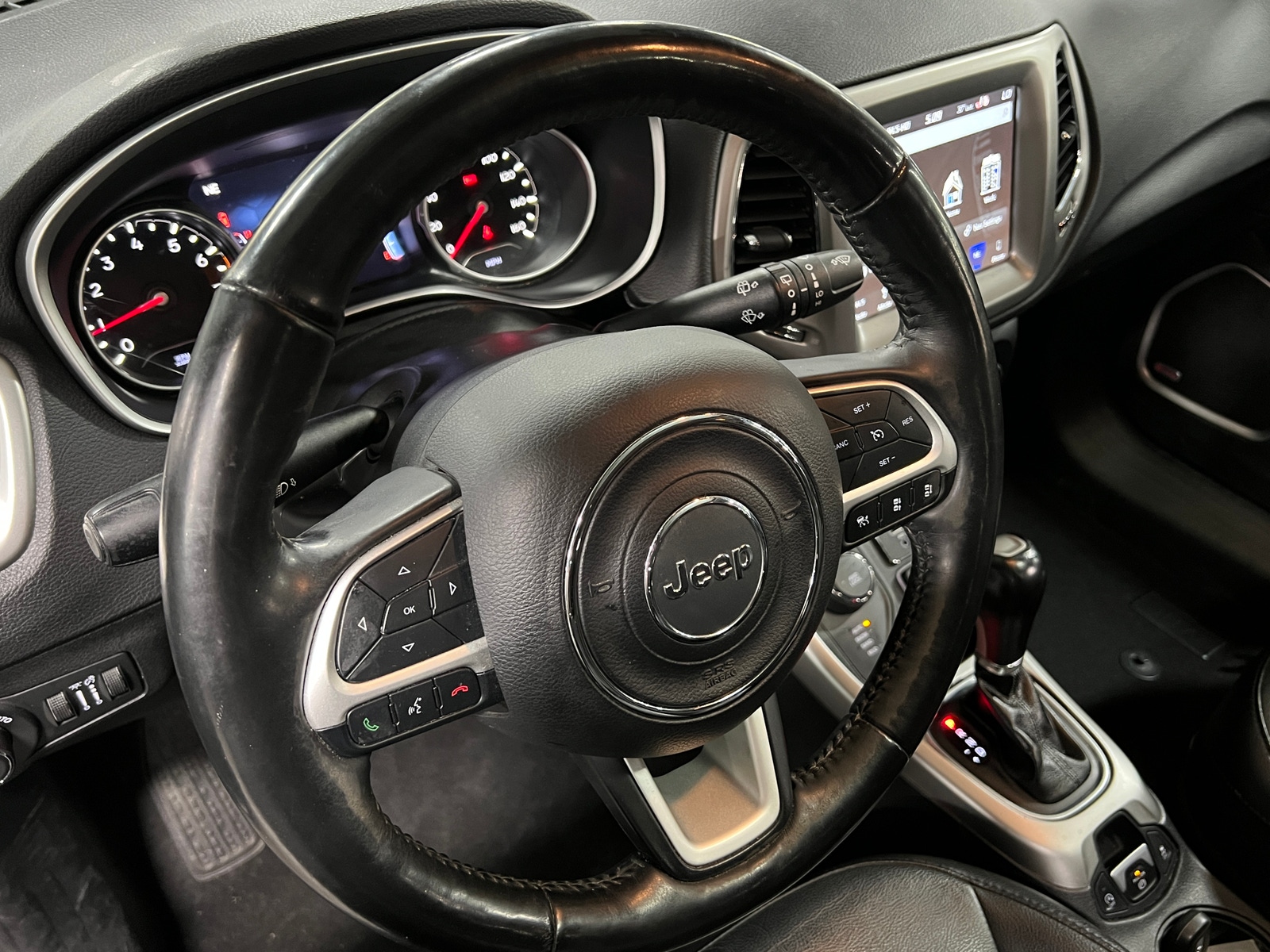 Thumbnail: 2019 Jeep Compass - 4