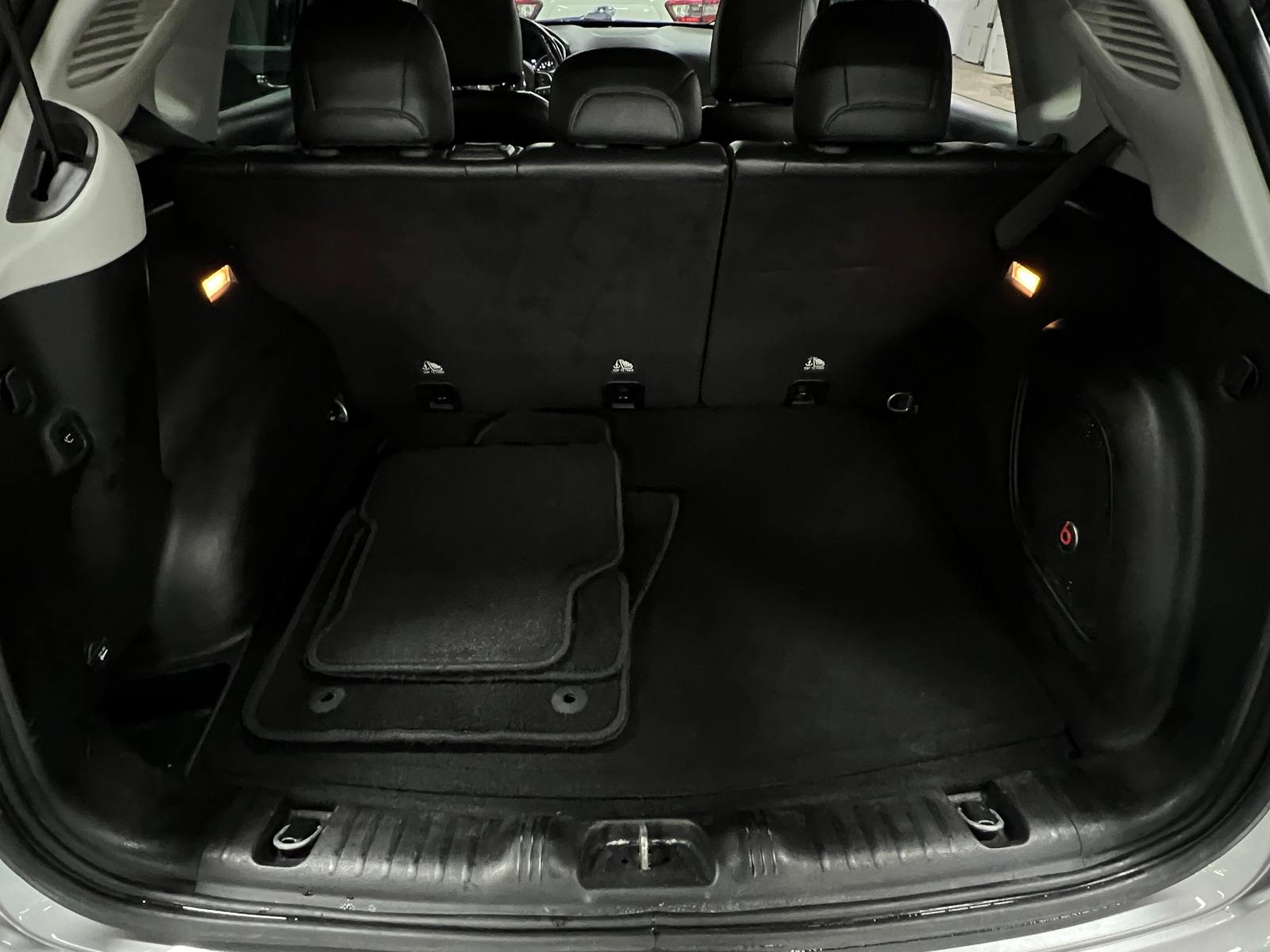 Thumbnail: 2019 Jeep Compass - 6