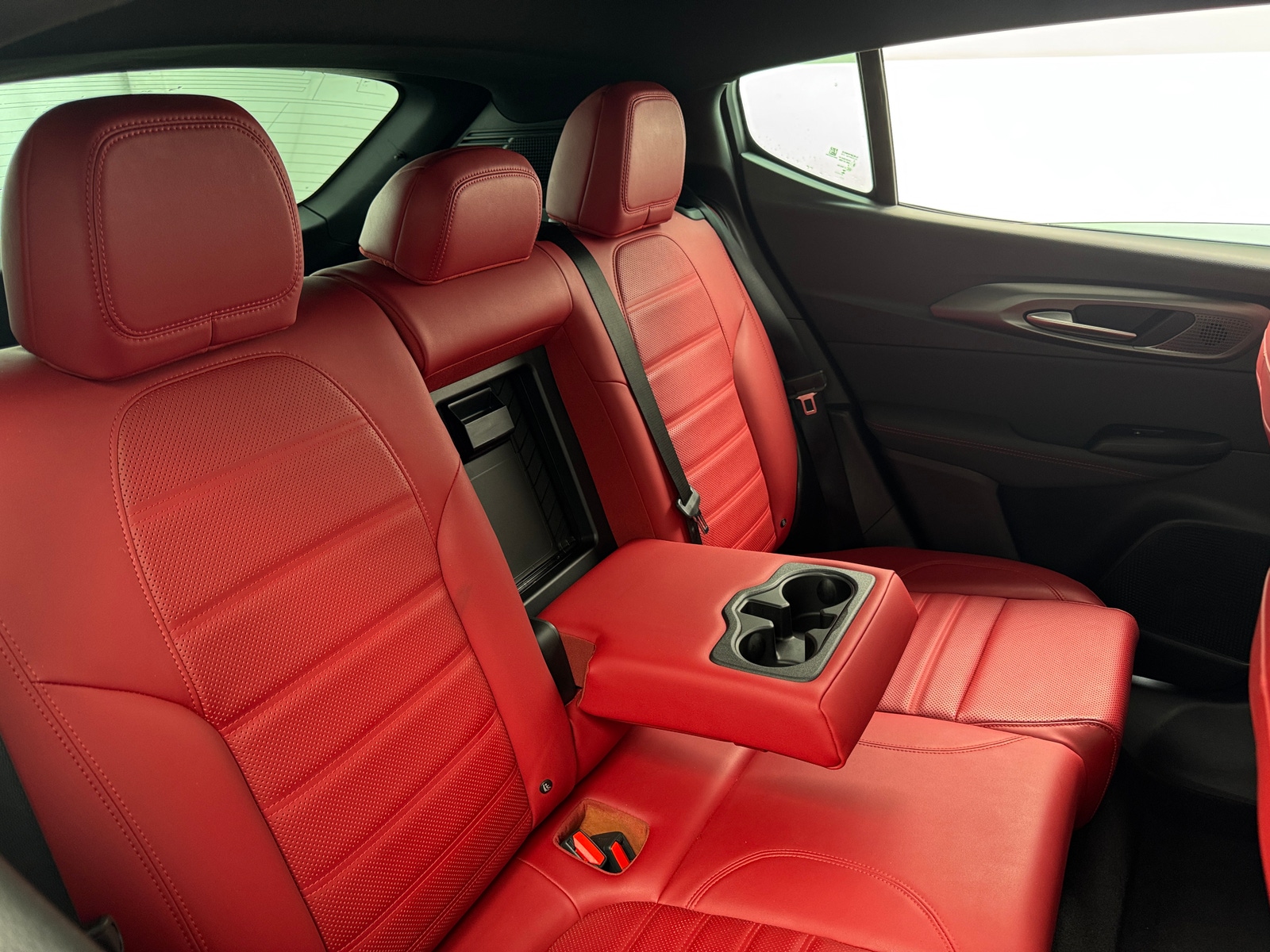 Thumbnail: 2024 Dodge Hornet - 5