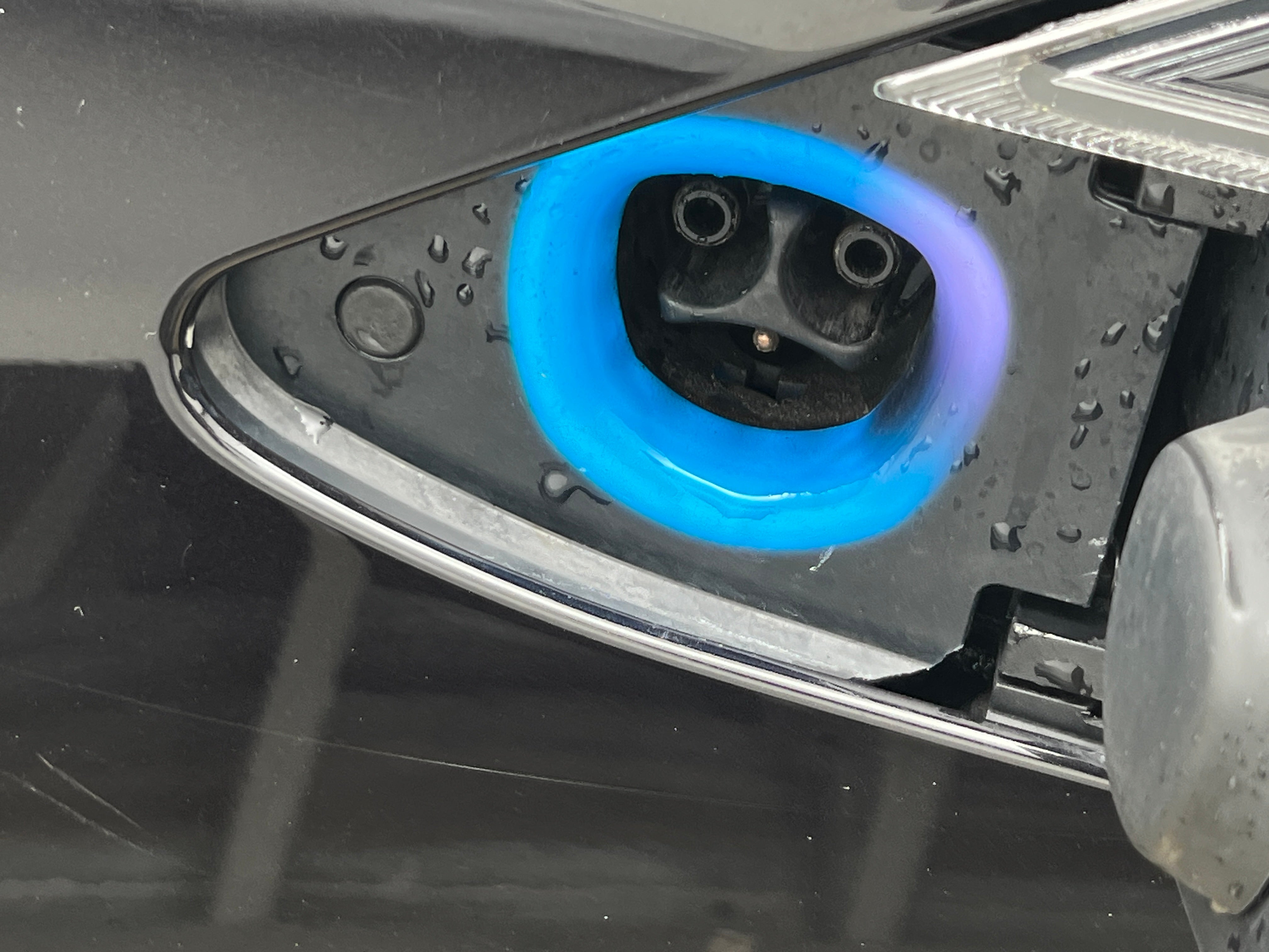 Used 2016 Tesla Model S P100D with VIN 5YJSA1E49GF169999 for sale in Oak Creek, WI