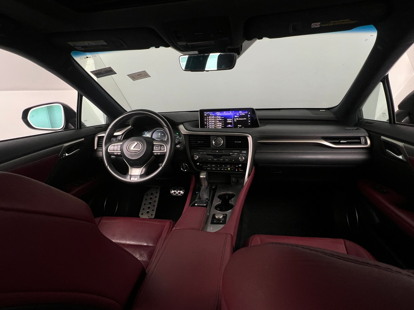 Thumbnail: 2017 Lexus RX - 2