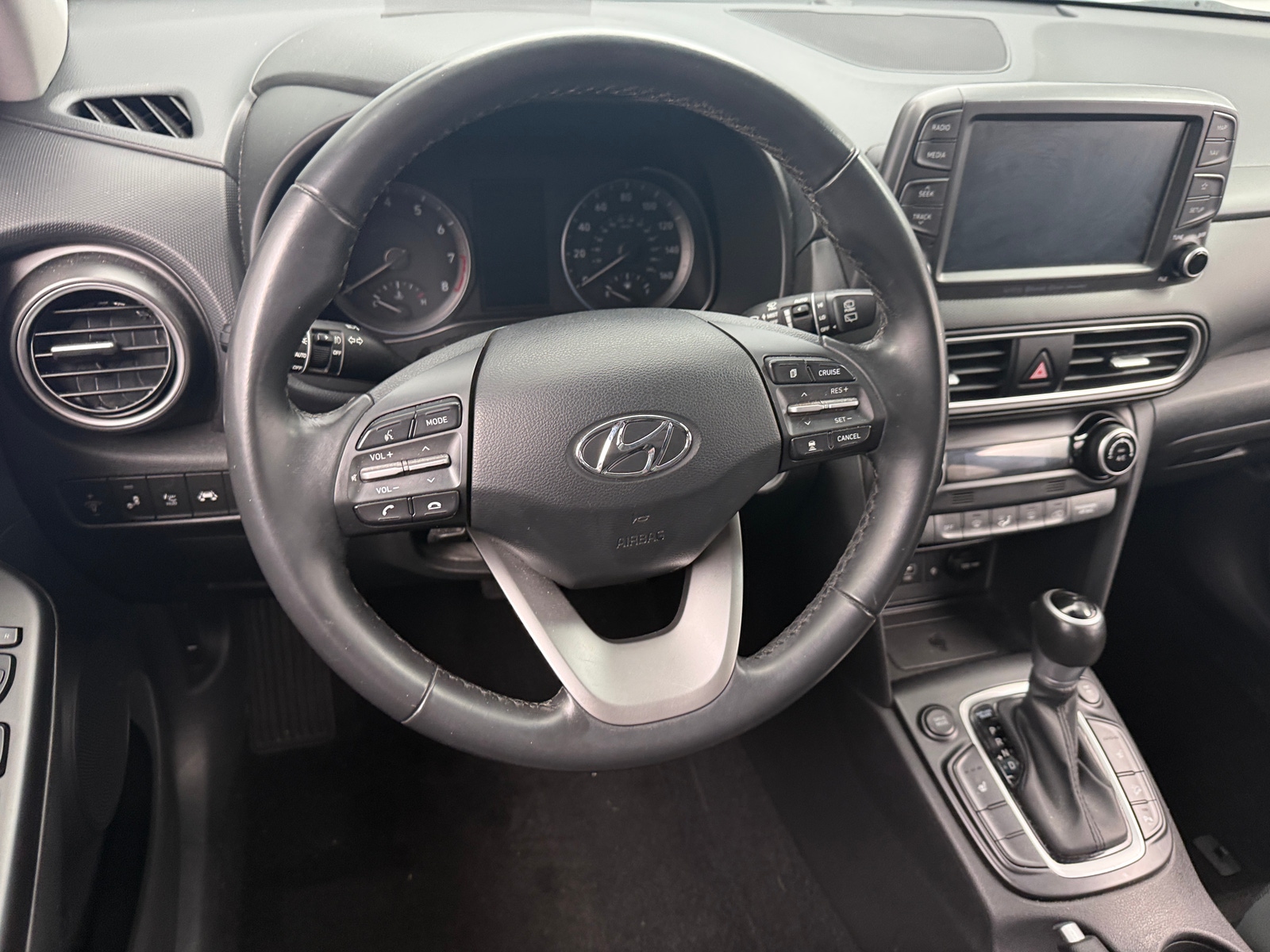 Thumbnail: 2020 Hyundai Kona - 4