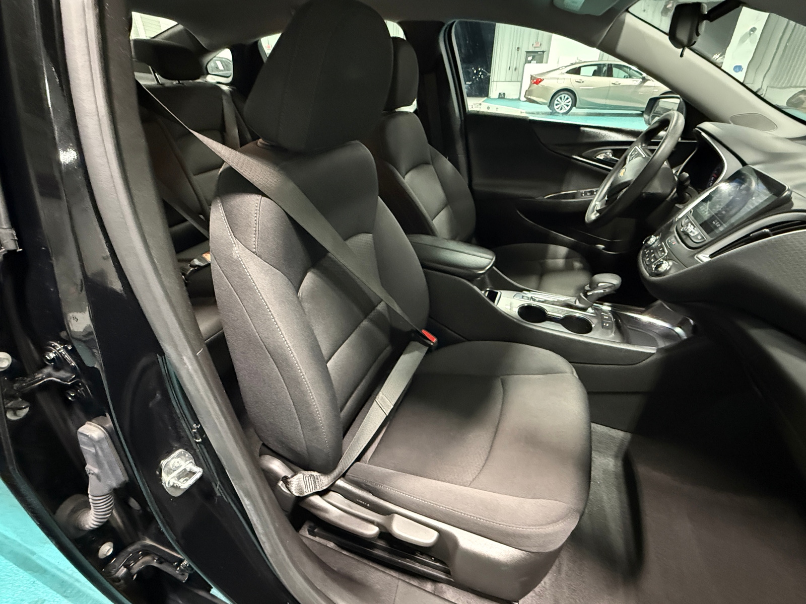 Thumbnail: 2023 Chevrolet Malibu - 2