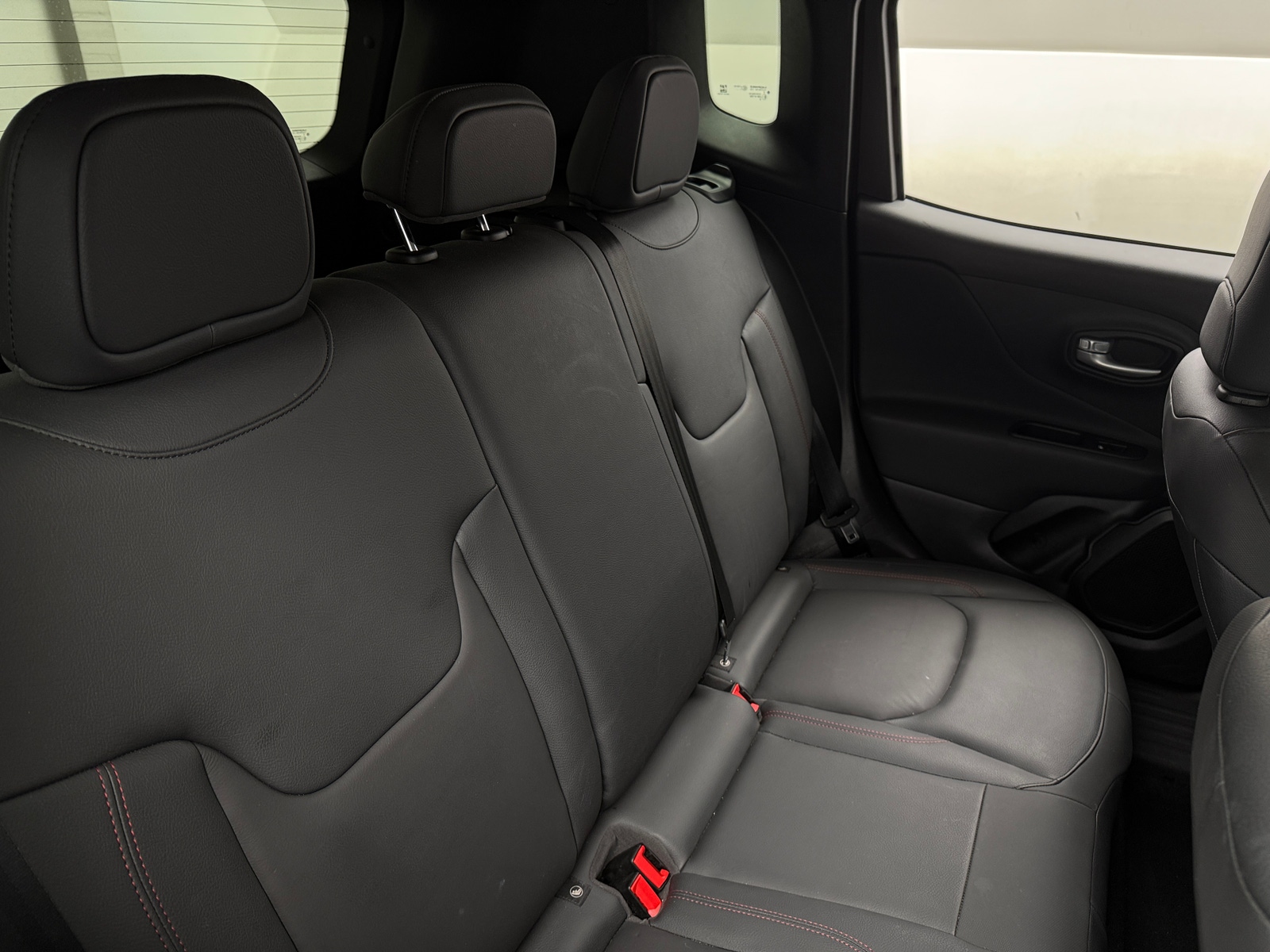 Thumbnail: 2023 Jeep Renegade - 5