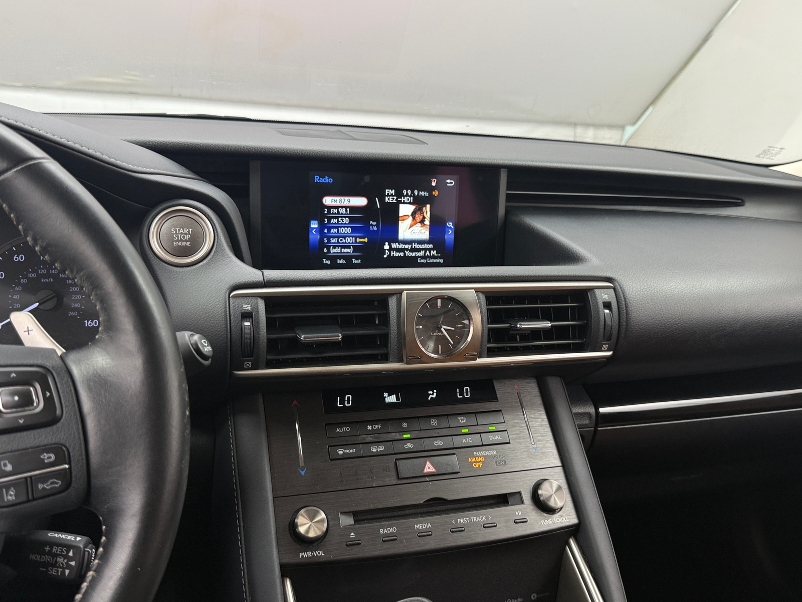 Thumbnail: 2019 Lexus IS - 3