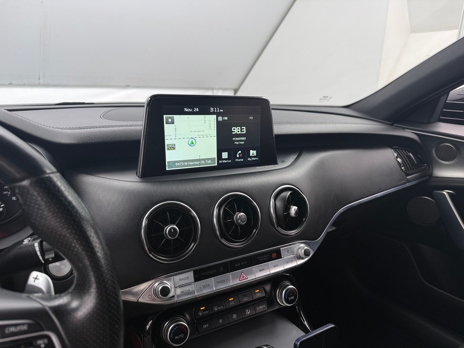 Thumbnail: 2019 Kia Stinger - 3