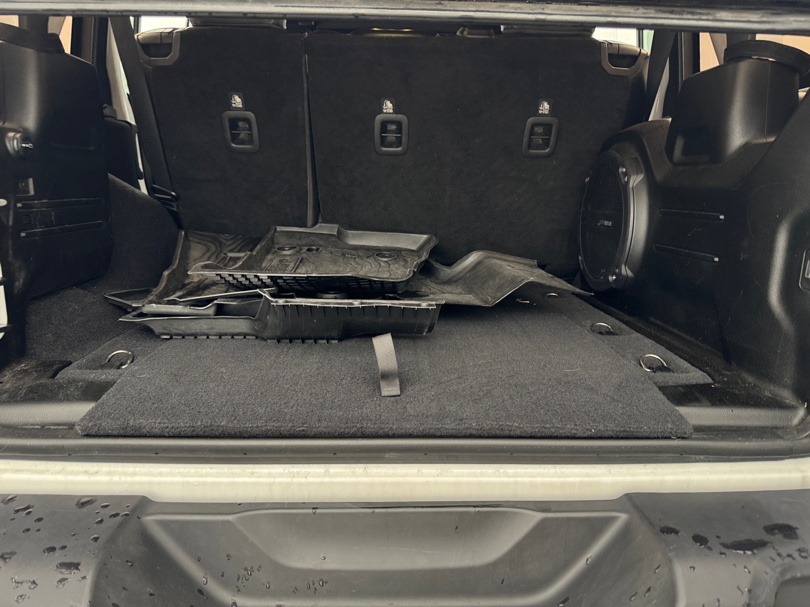 Thumbnail: 2021 Jeep Wrangler - 7